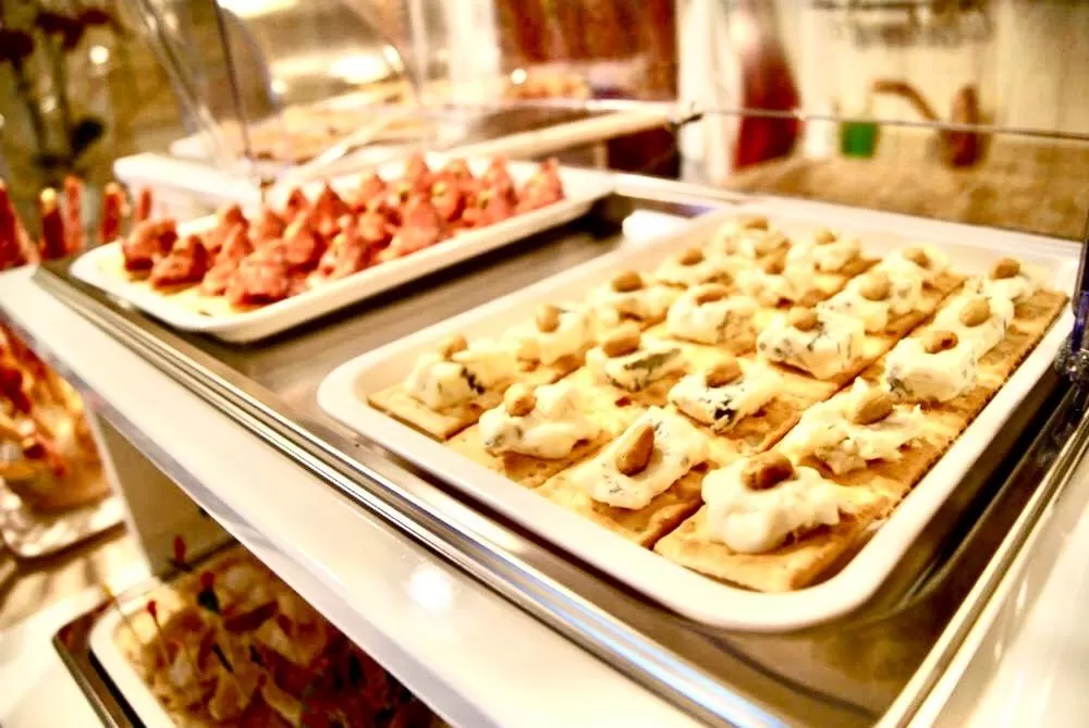 Meals in B&B Desenzano Paradise