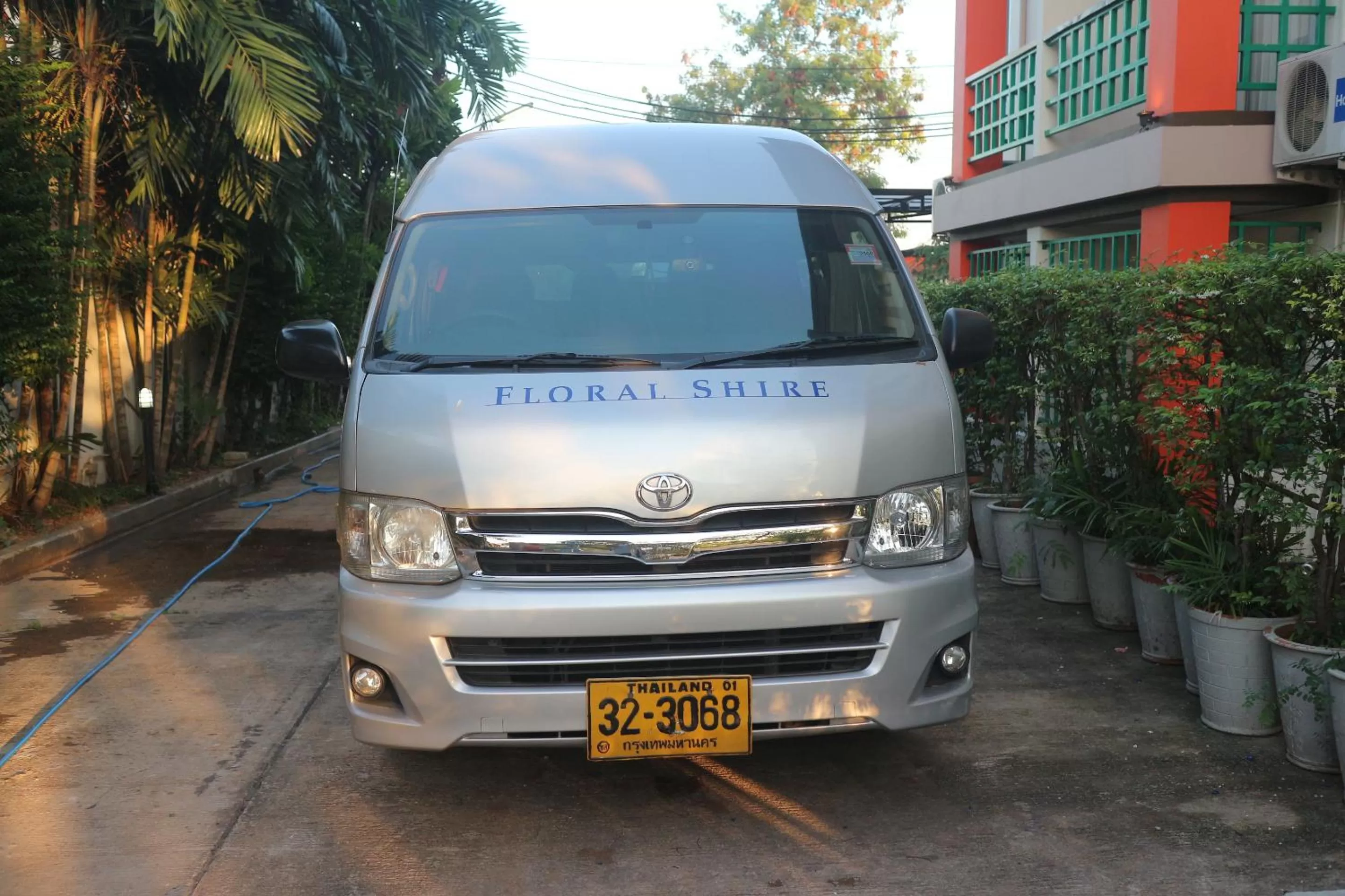 Area and facilities in Floral Shire Suvarnabhumi Airport