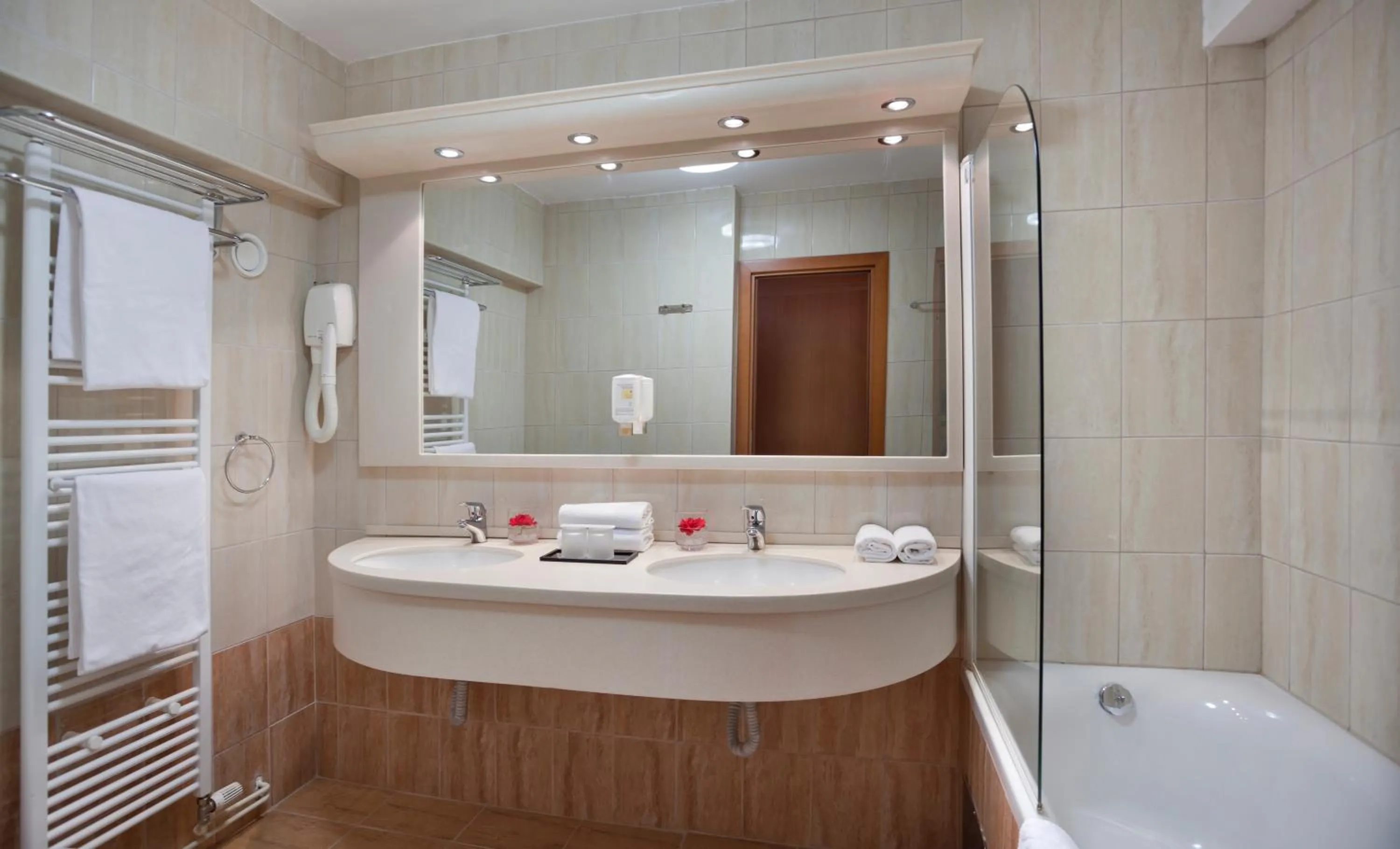 Bathroom in Hotel Excelsior - by Liburnia Hotels & Villas
