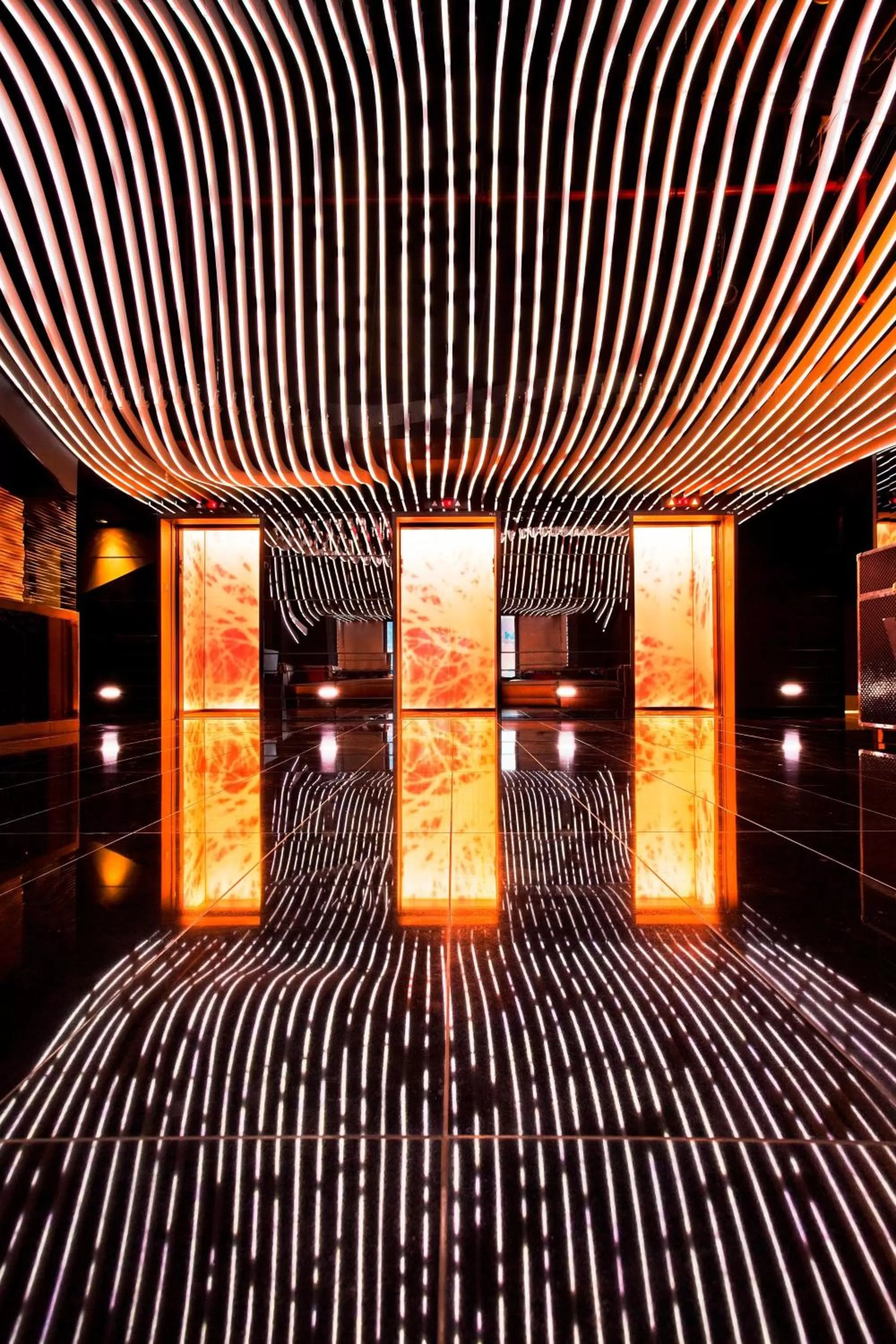 Restaurant/places to eat in The Washington Hotel NYC