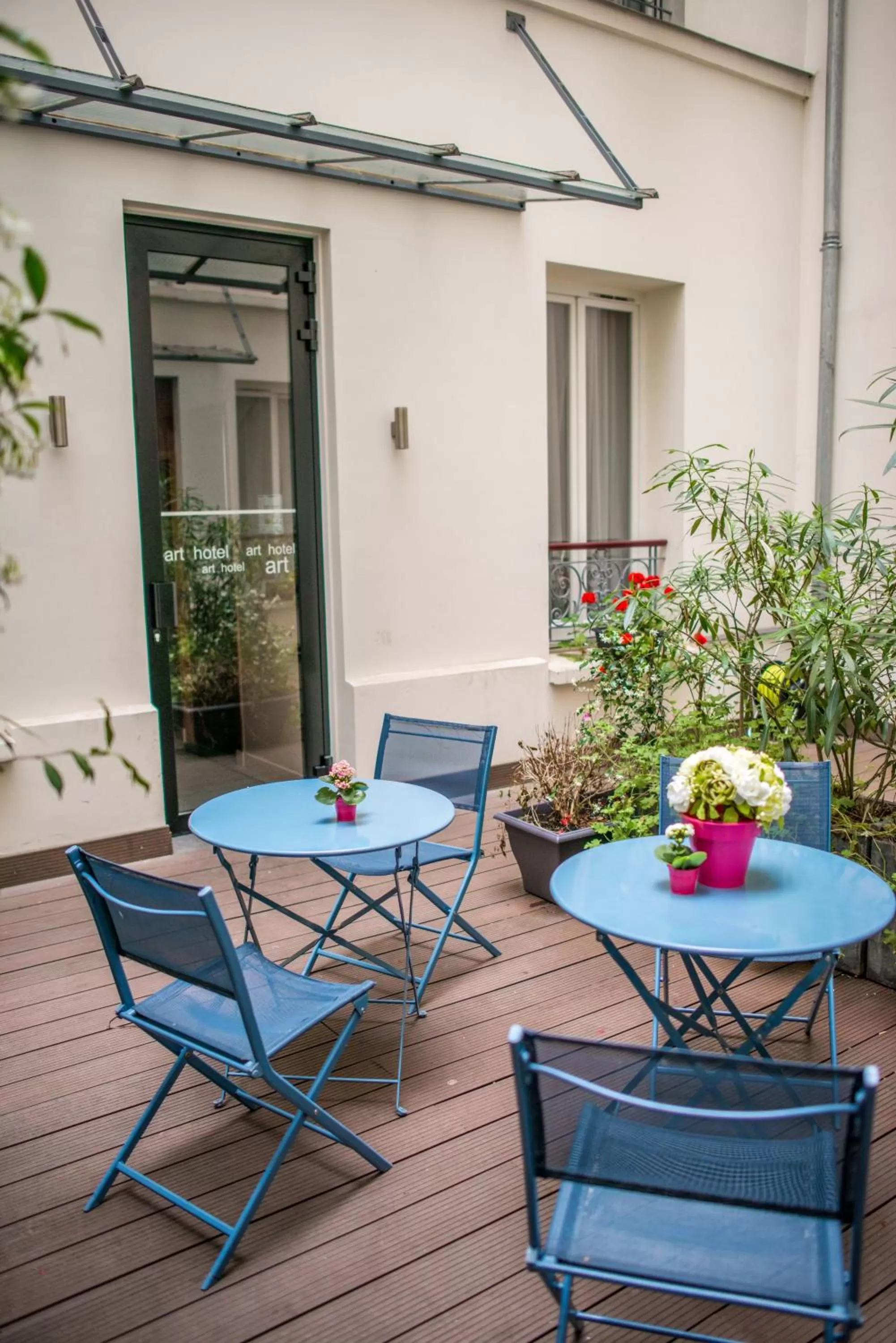 Patio in Art Hotel Eiffel