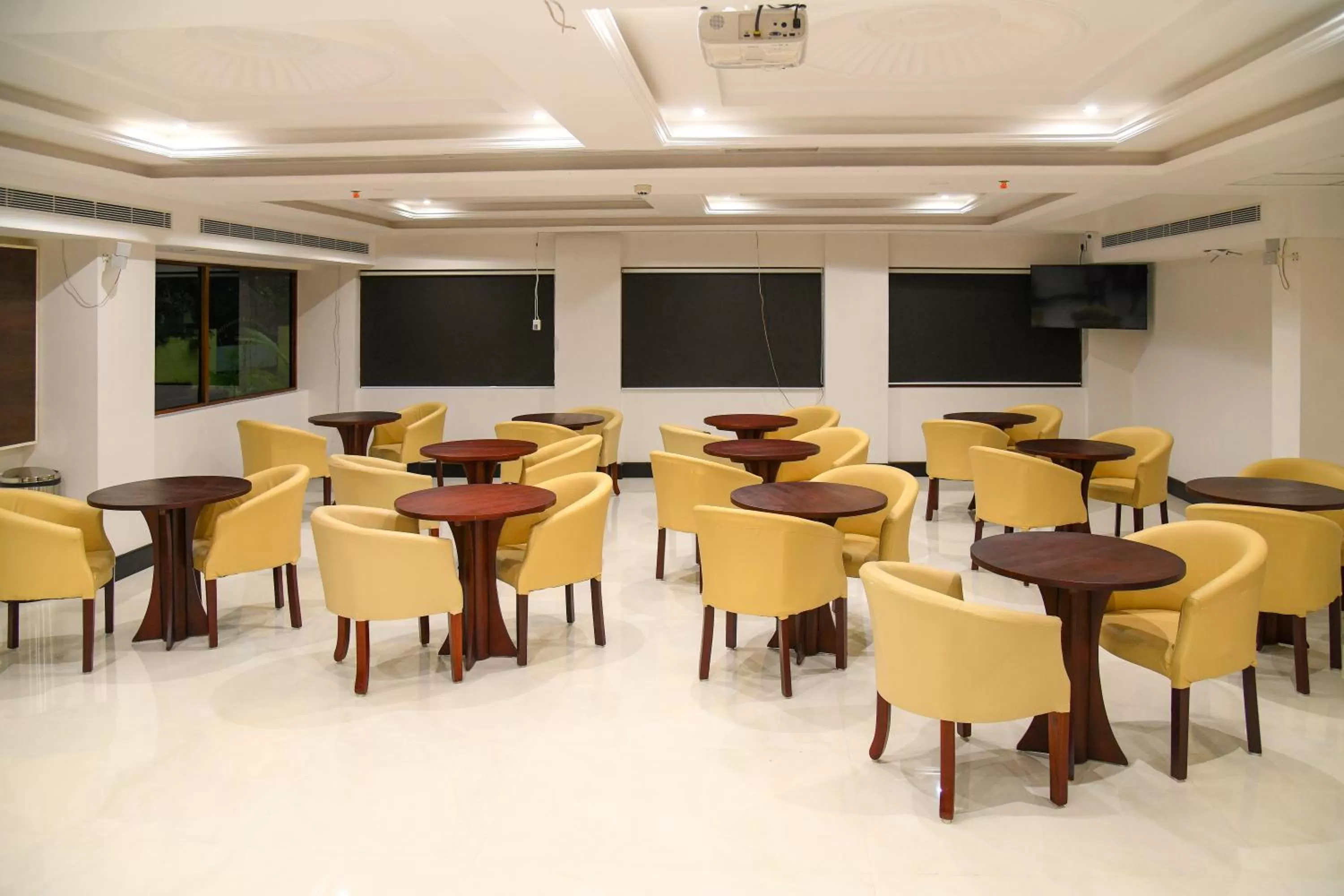 Seating area in Sajjoys