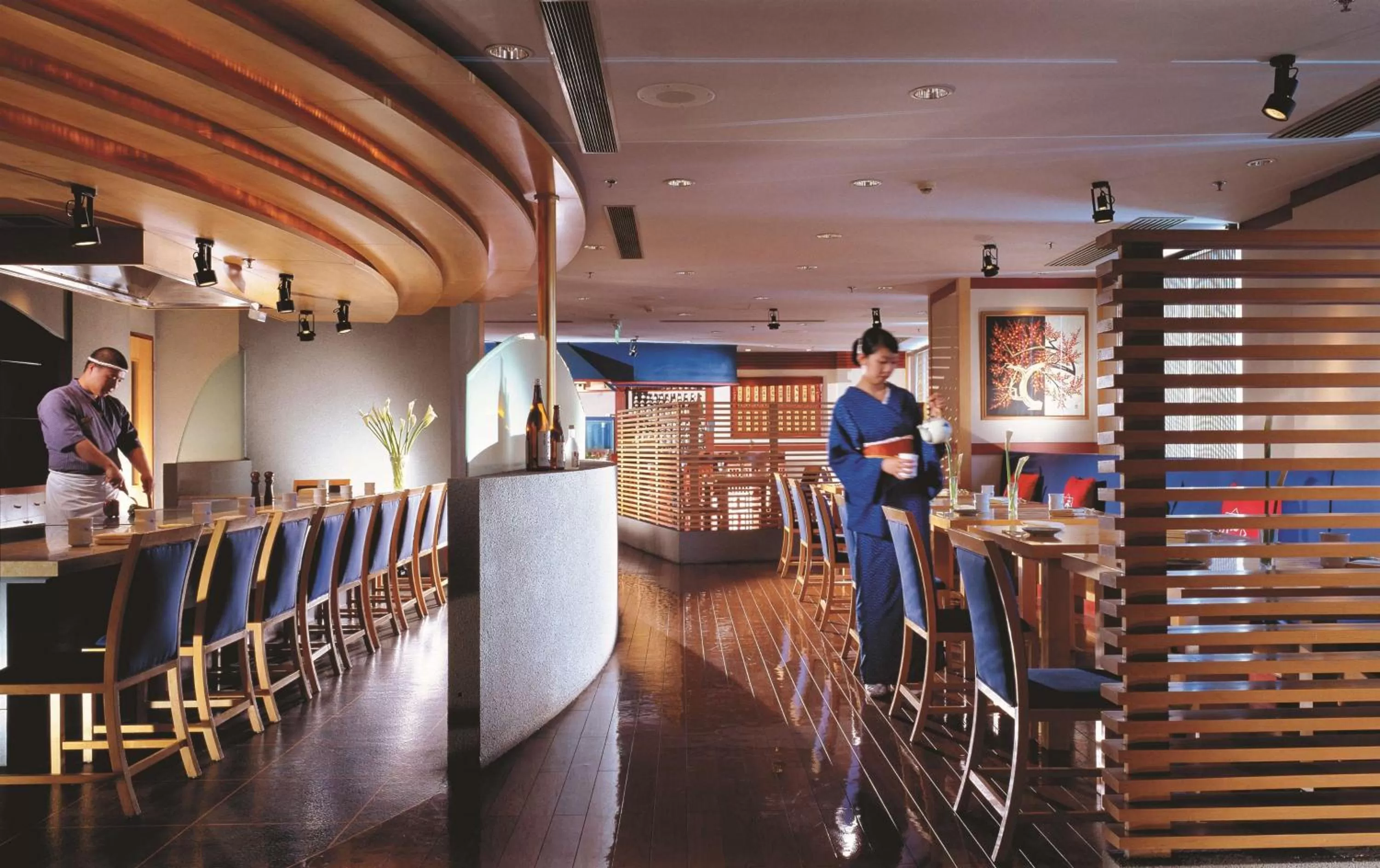 Restaurant/places to eat in Shangri-La Dalian