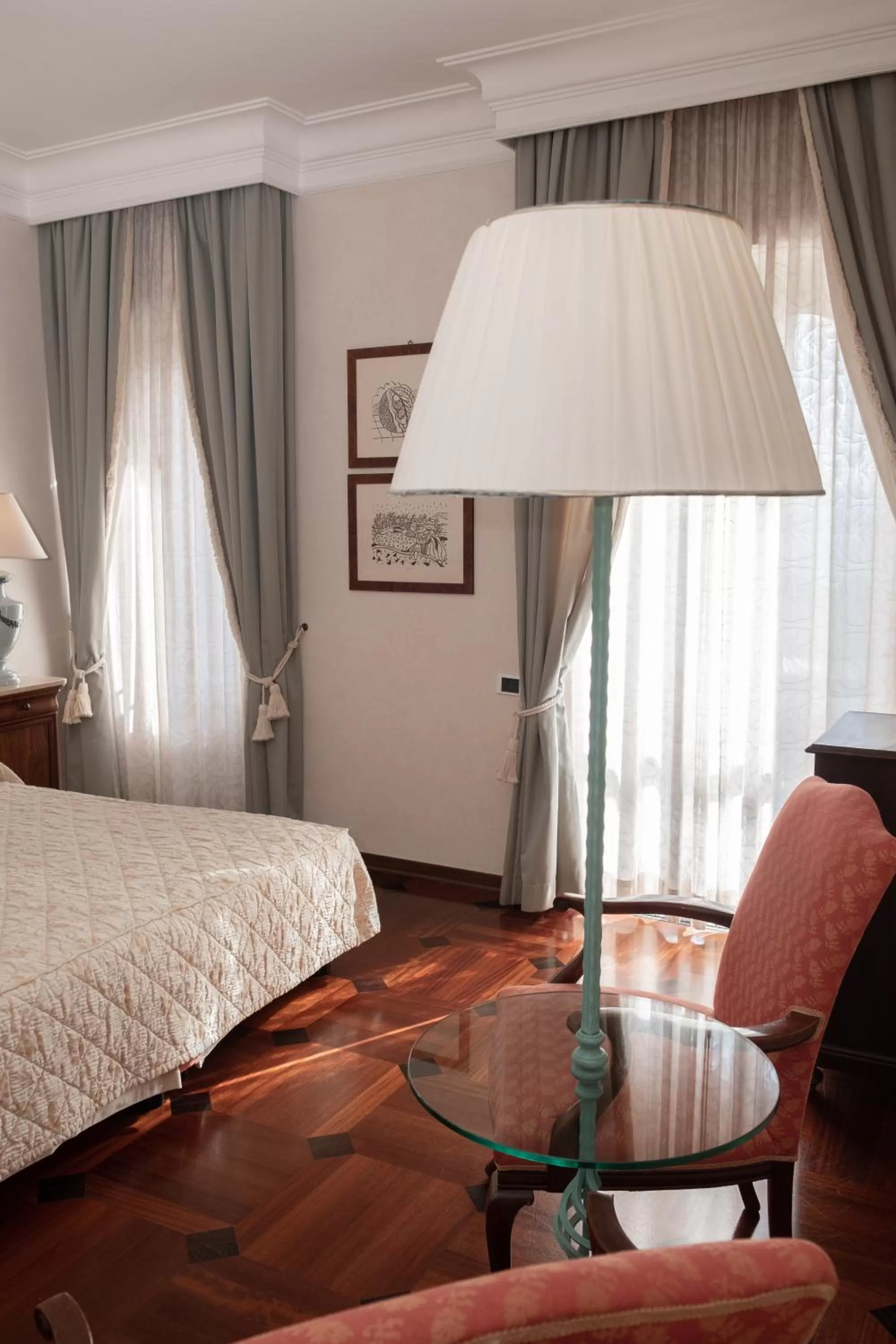 Decorative detail, Bed in Relais Ducale