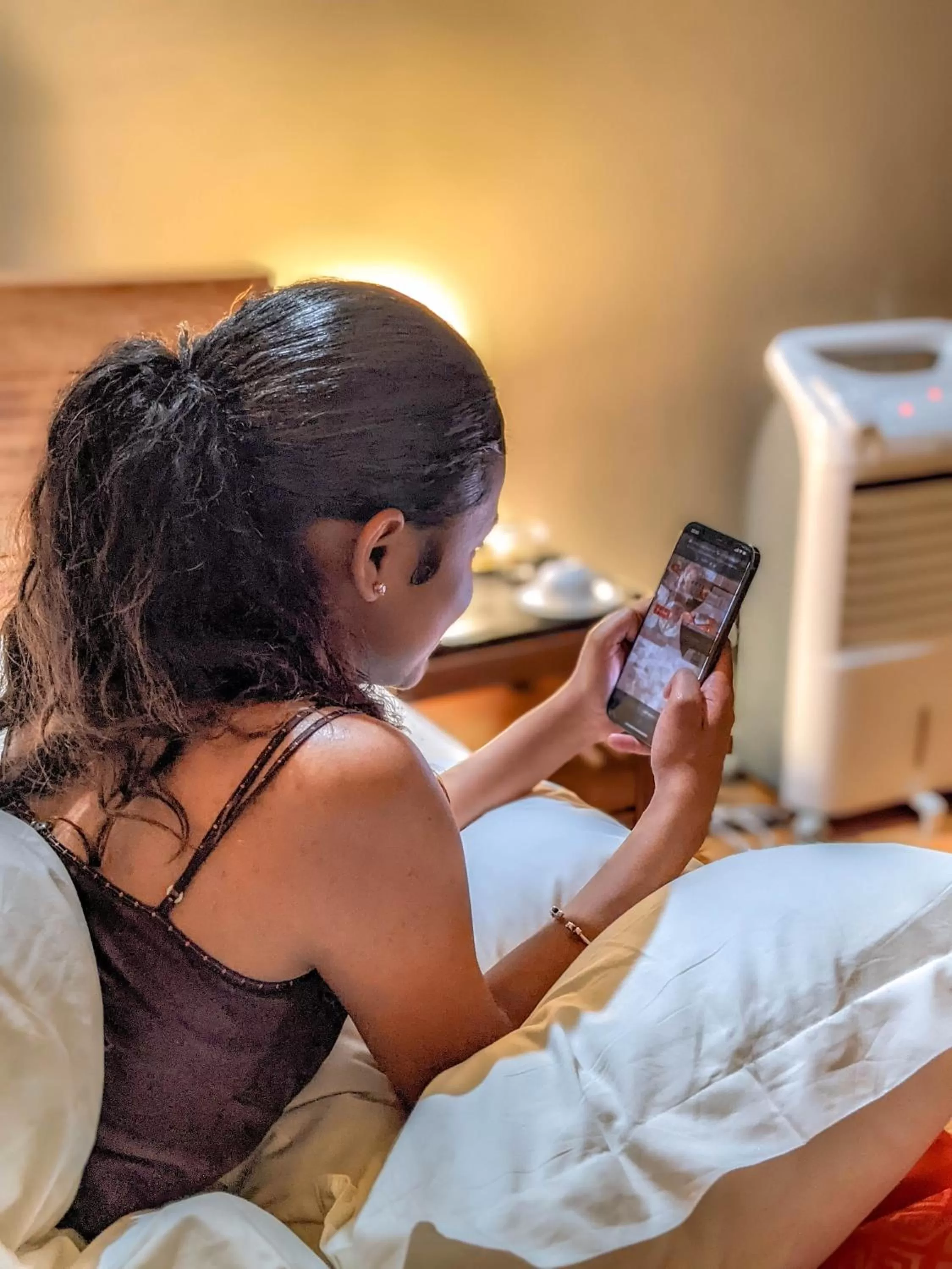 People in Valiha Hotel Antananarivo