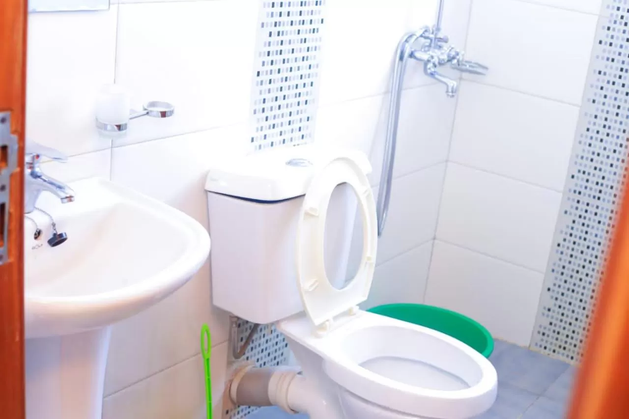 Bathroom in Karibu Namugongo