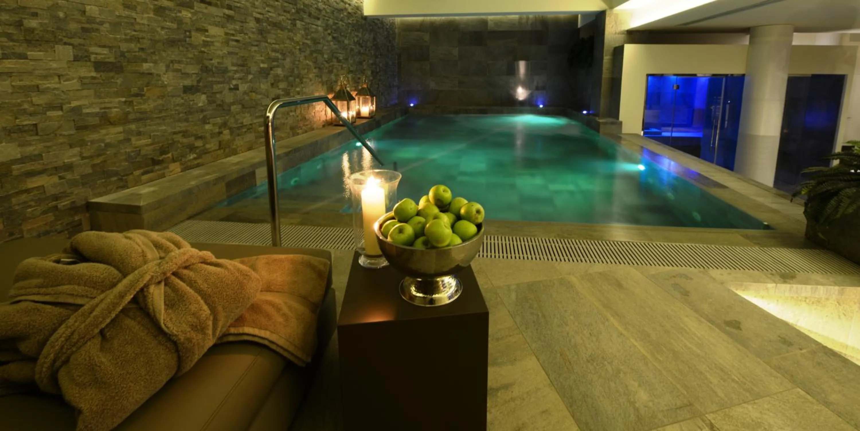Hot Tub in Hotel Mamiani & Relaxing Spa Urbino