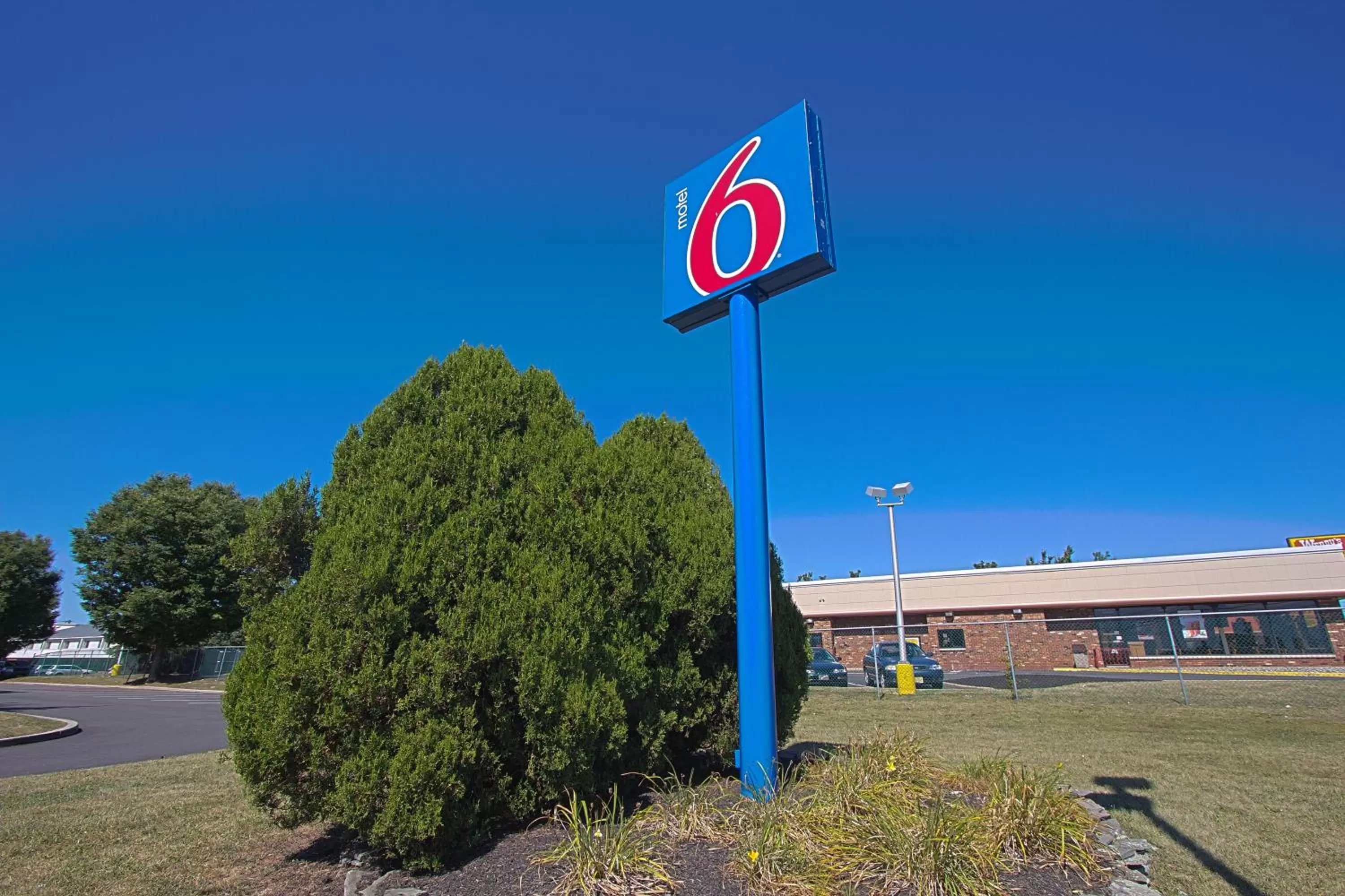 Facade/entrance in Motel 6-Piscataway, NJ