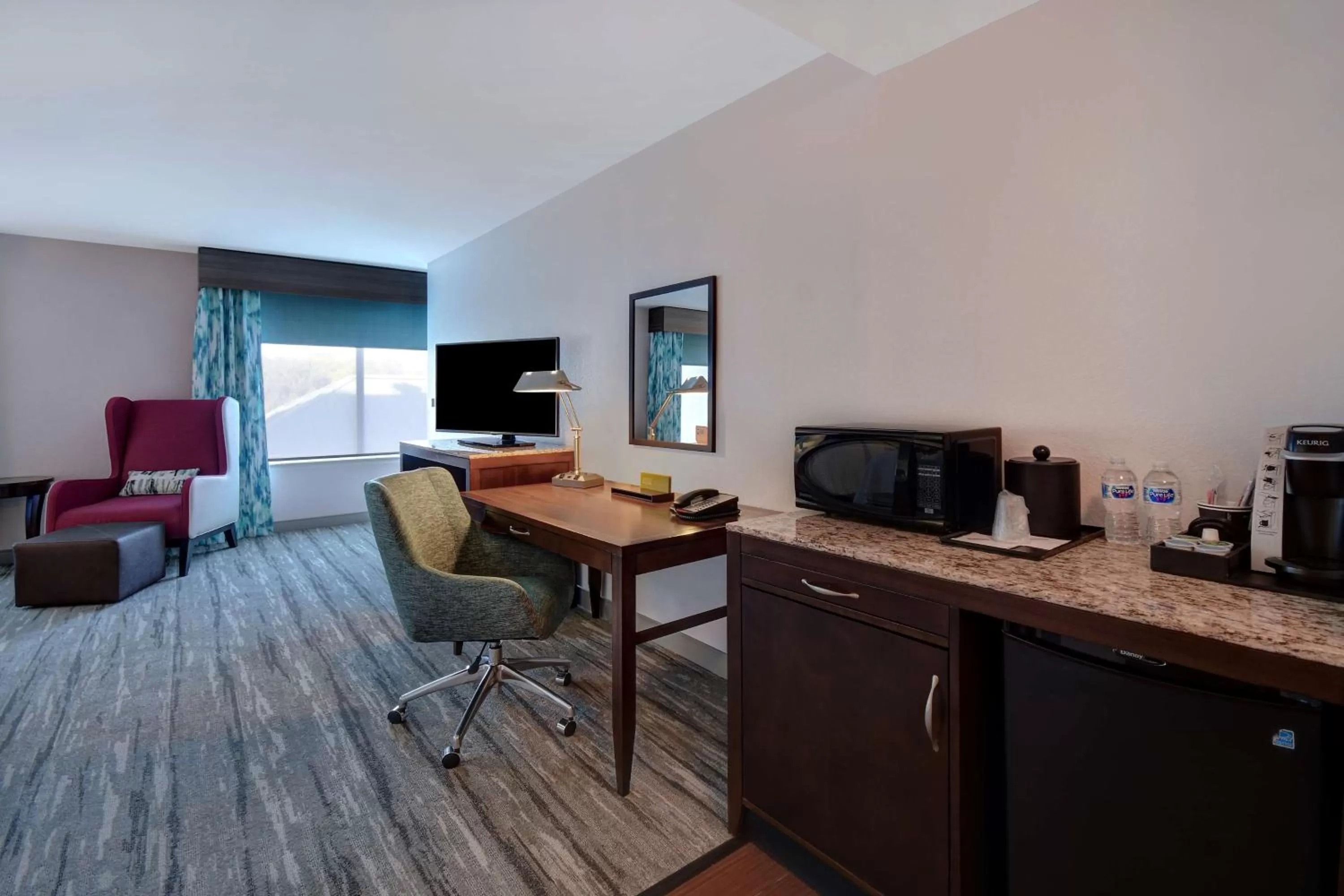 Bedroom in Hilton Garden Inn Fort Myers