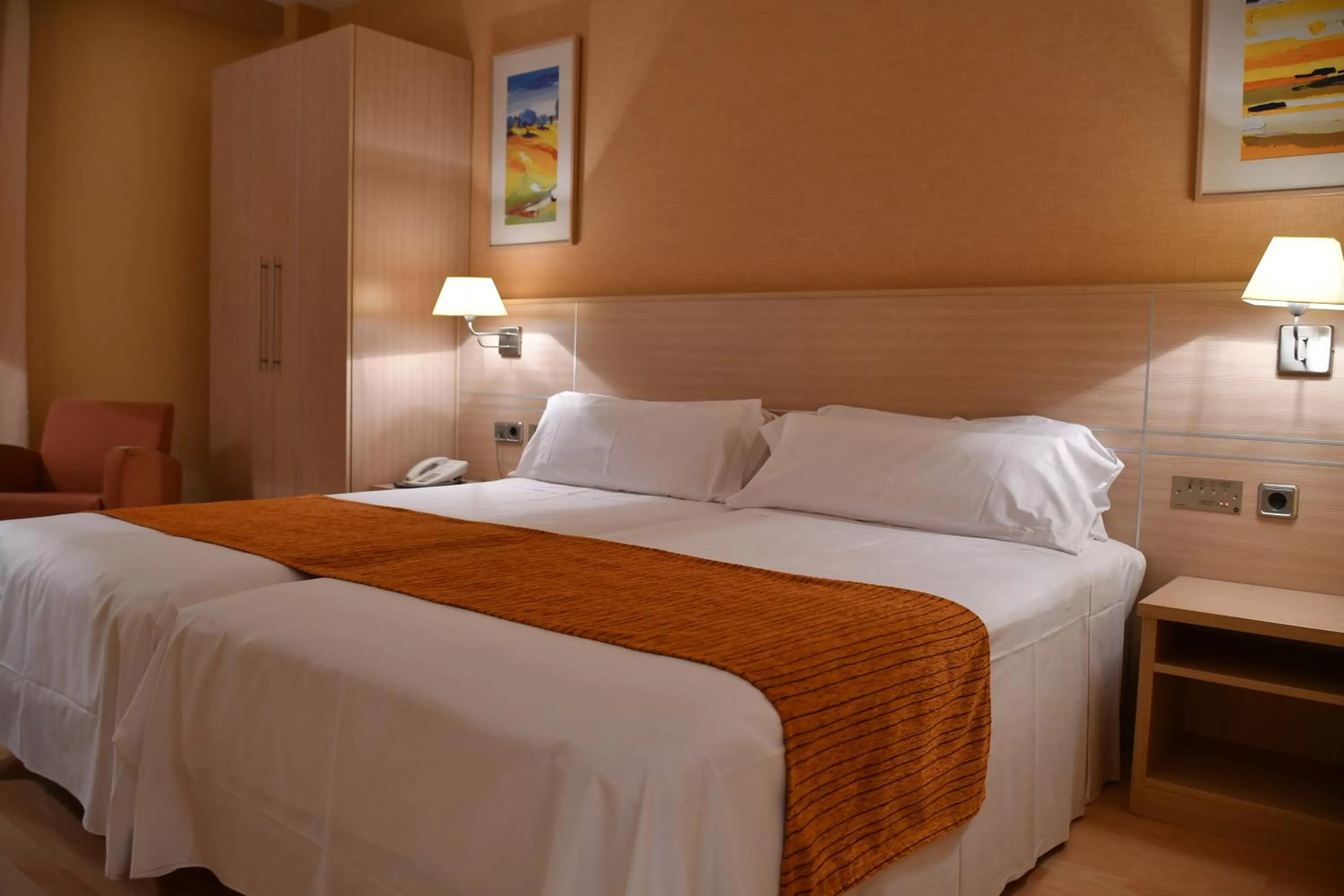 Bed in Hotel Class Valls