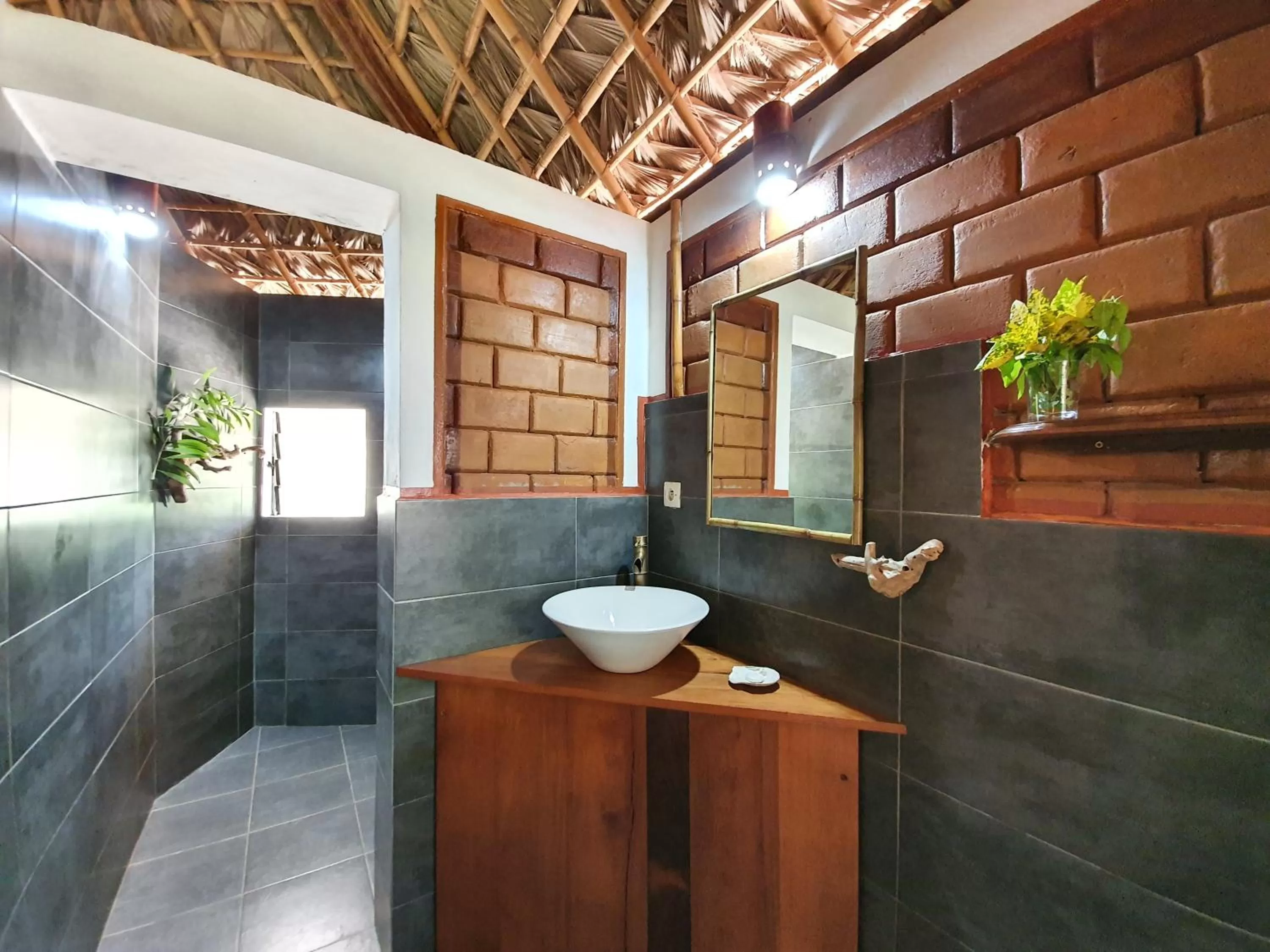 Bathroom in Hotel Lakana Ramena