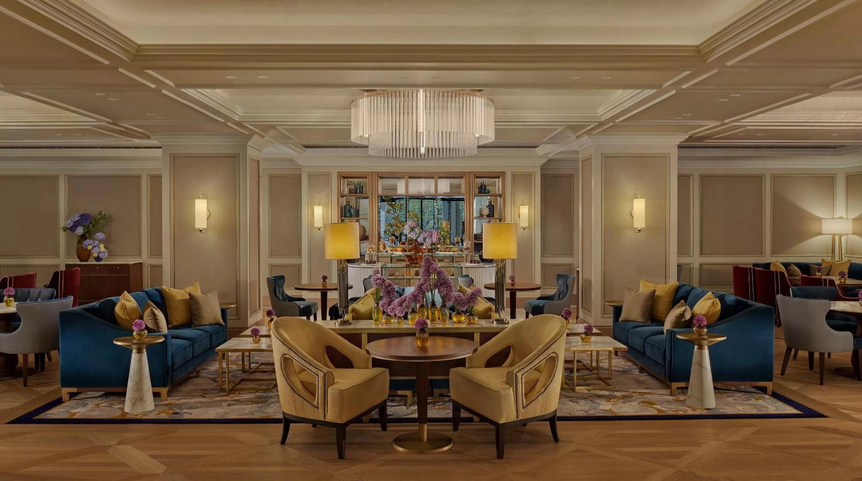 Restaurant/places to eat in Jumeirah Carlton Tower London