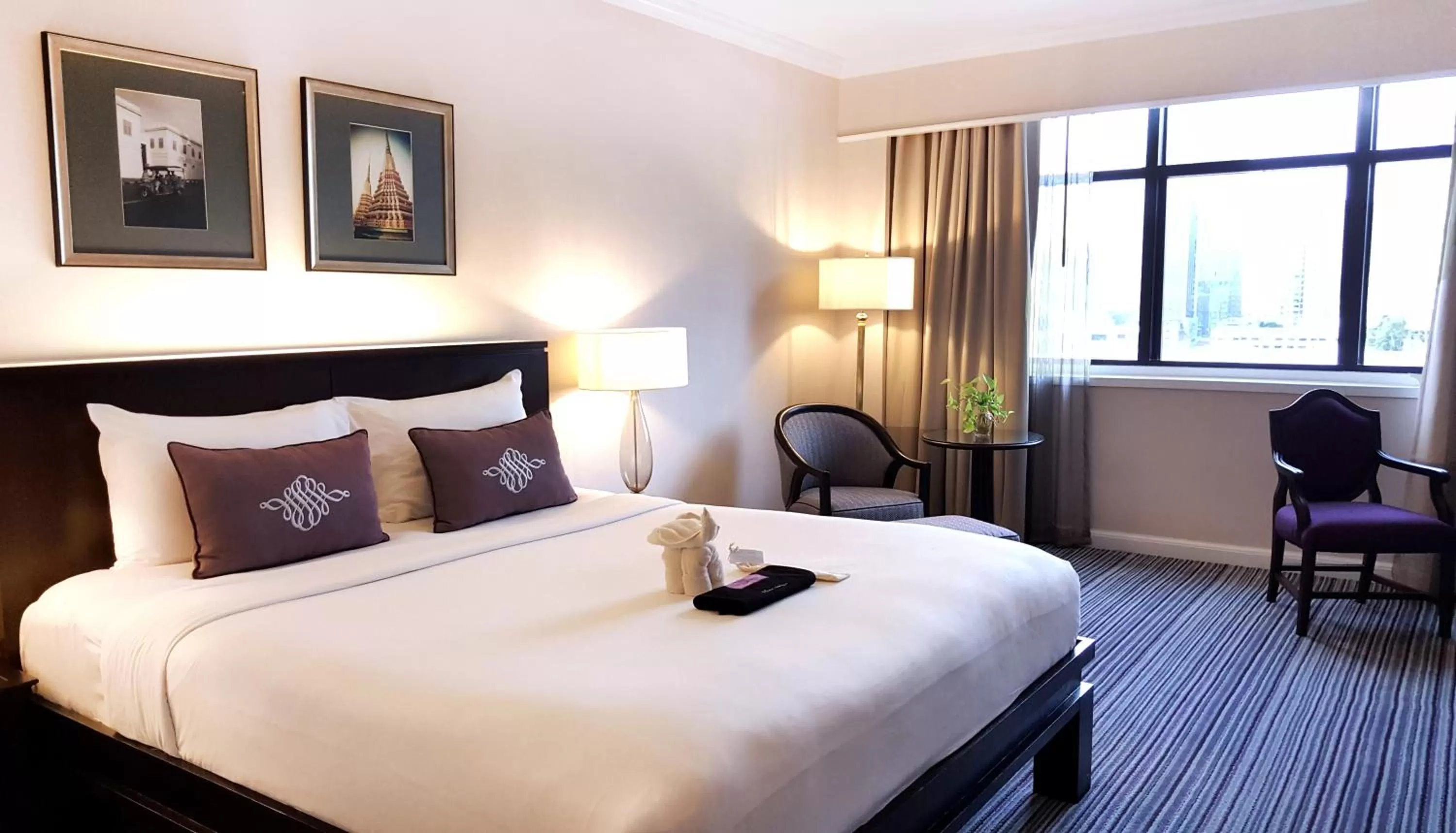 Bedroom, Bed in The Sukosol Hotel