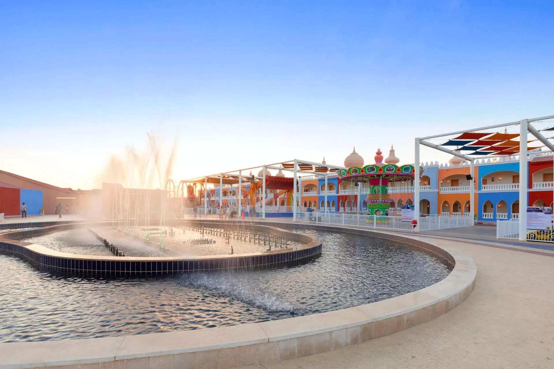 Entertainment in Neverland City Hurghada - Pickalbatros