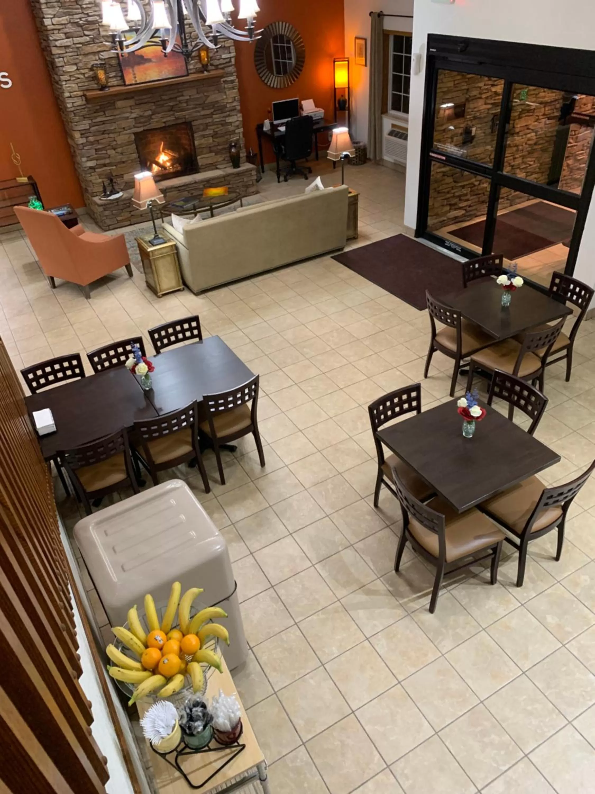 Breakfast in Nichols Inn of Red Wing