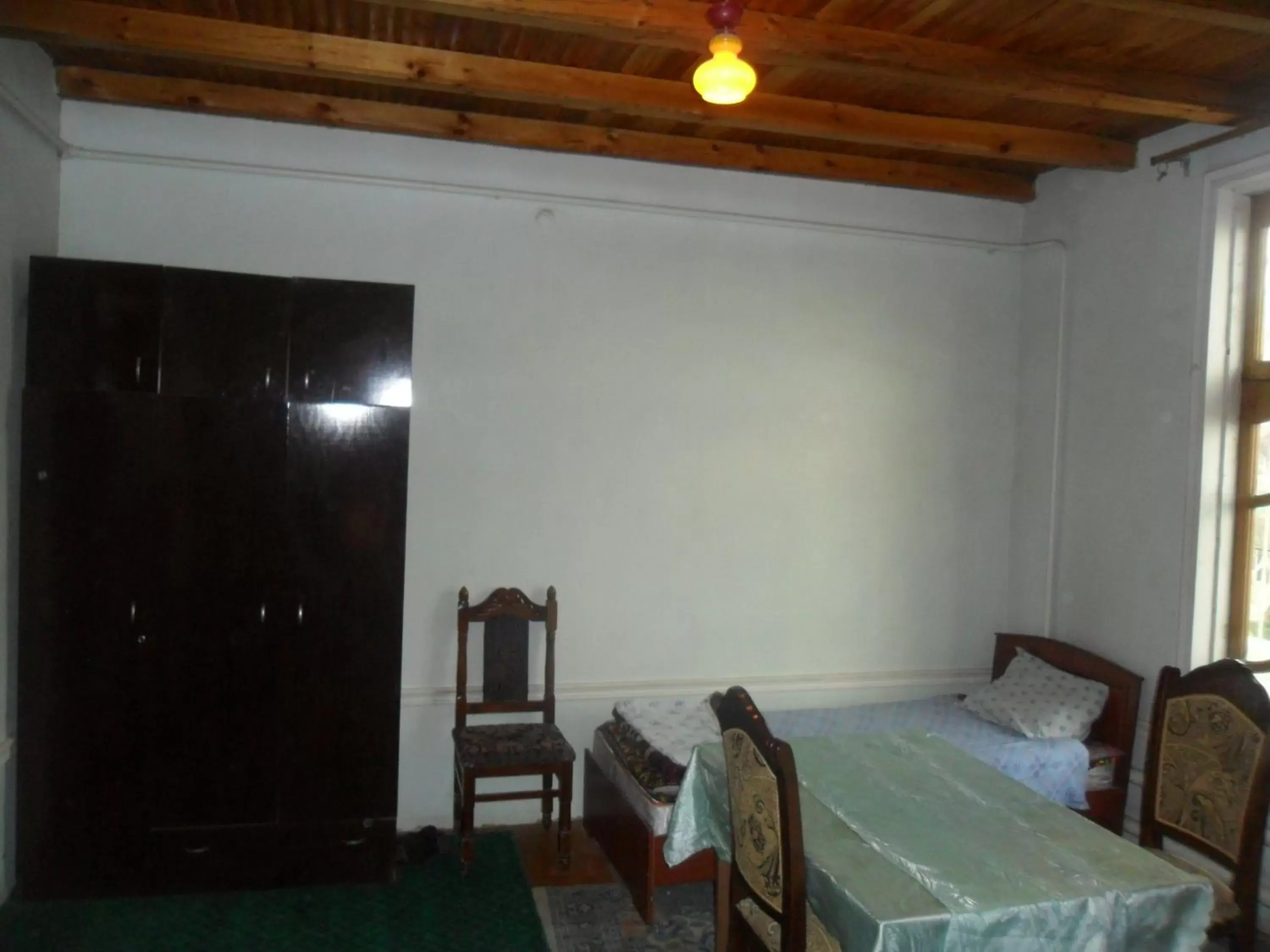 Bed in 5-Bed Dormitory Room in B&B Bahodir Bed in 5-Bed Dormitory Room in B&B Bahodir