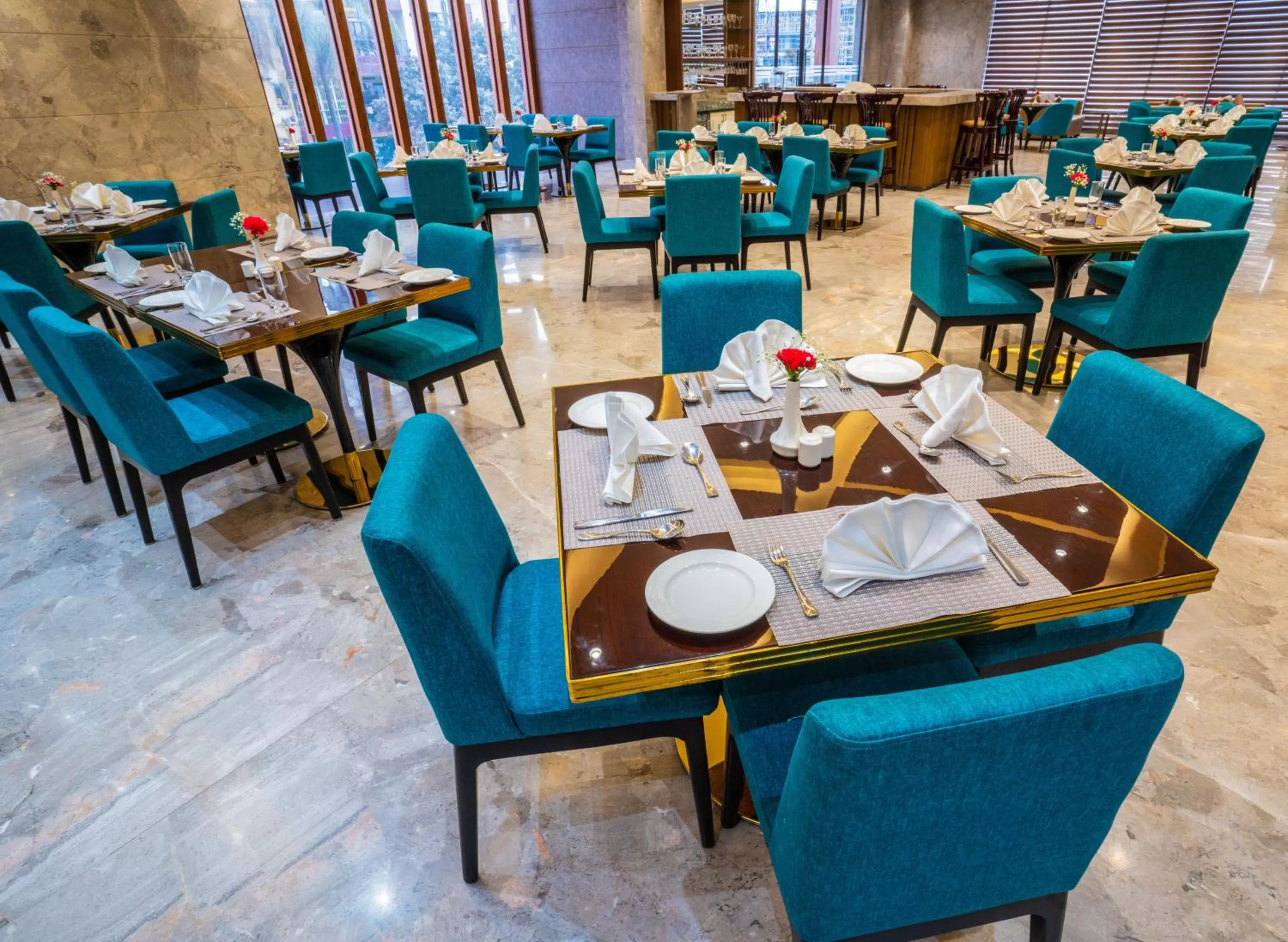 Food and drinks in Ratnamouli Palace