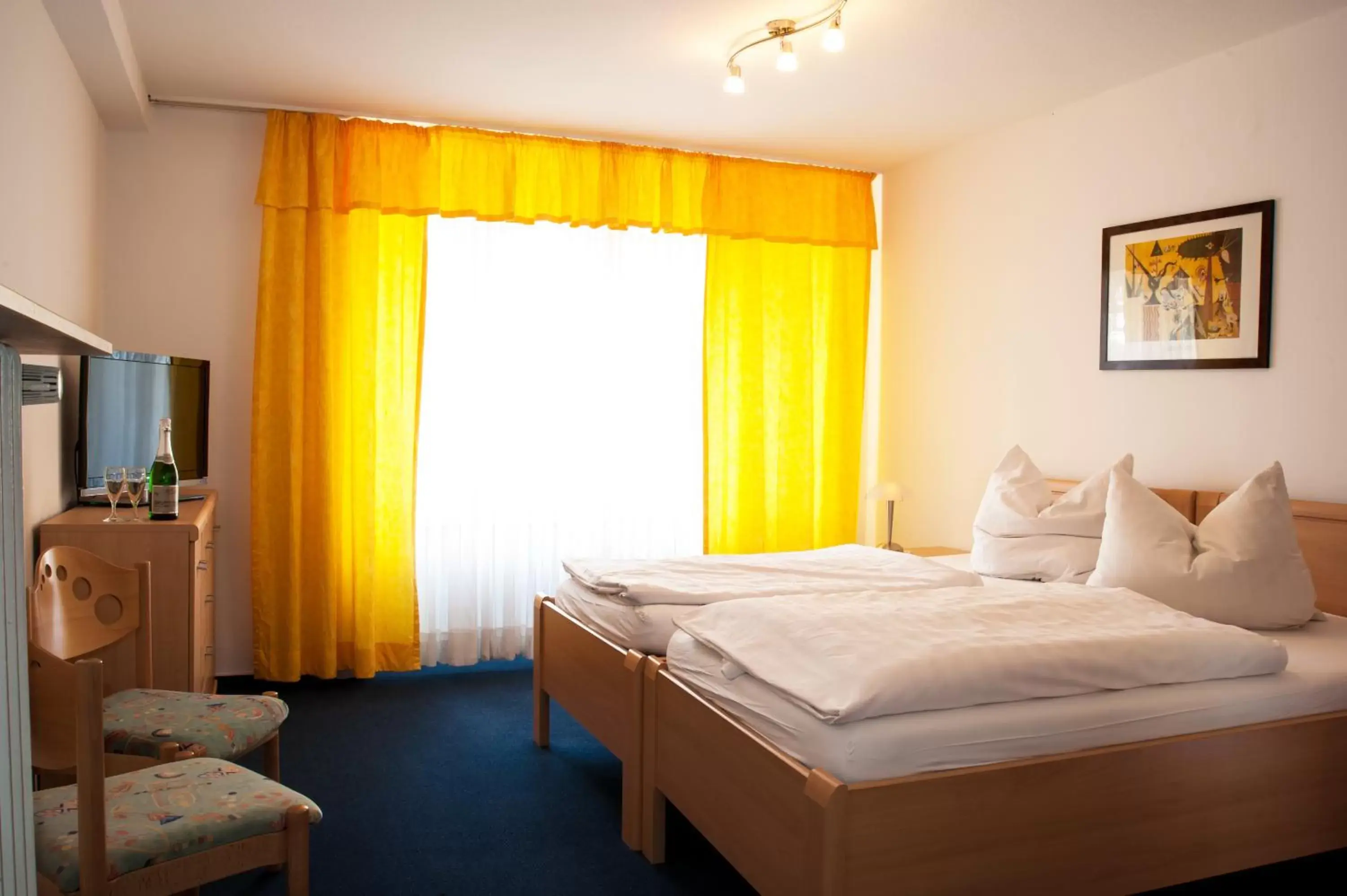 Two-Bedroom Apartment - single occupancy in Zwehrener Hof Two-Bedroom Apartment - single occupancy in Zwehrener Hof