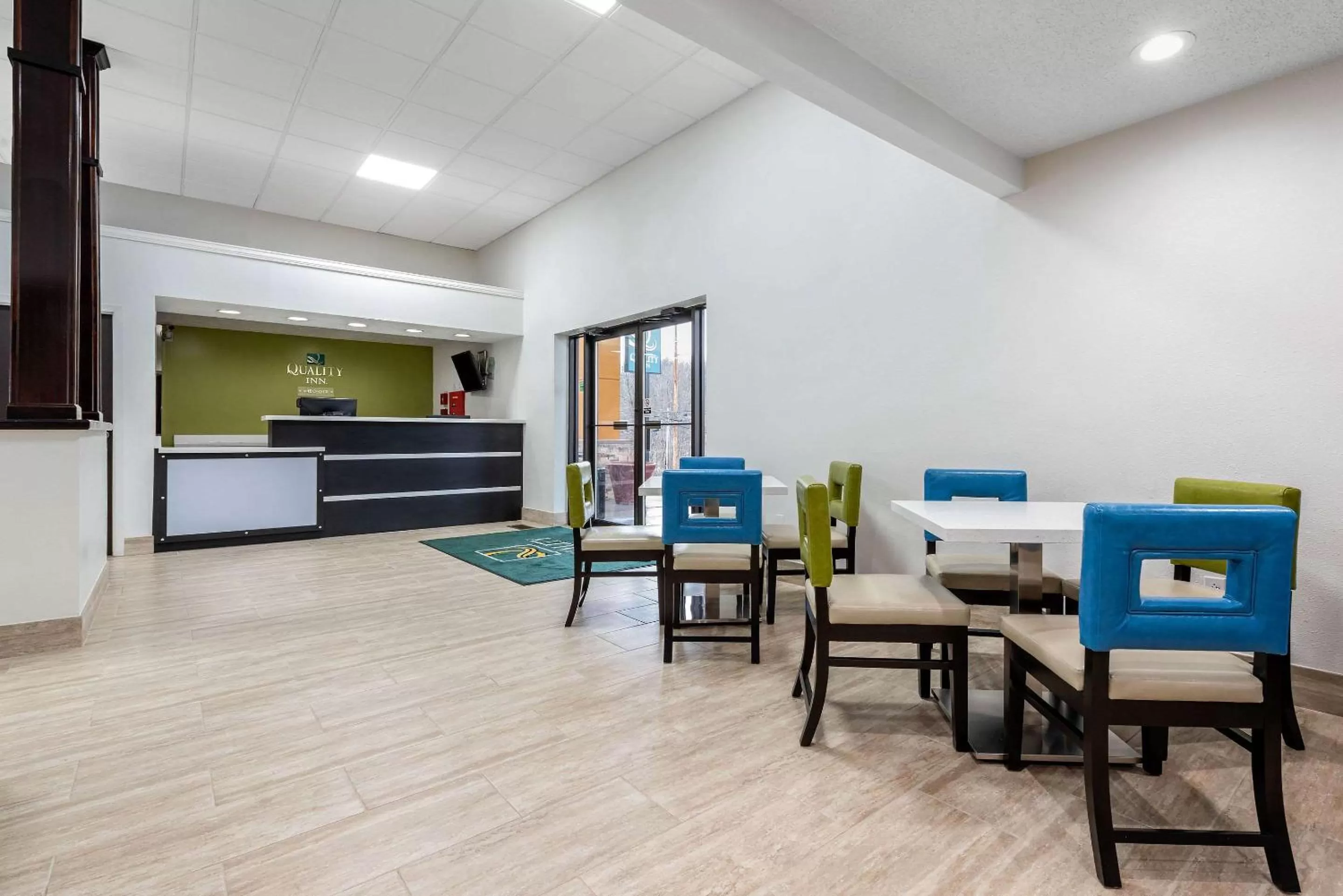 Lobby or reception in Quality Inn Coraopolis