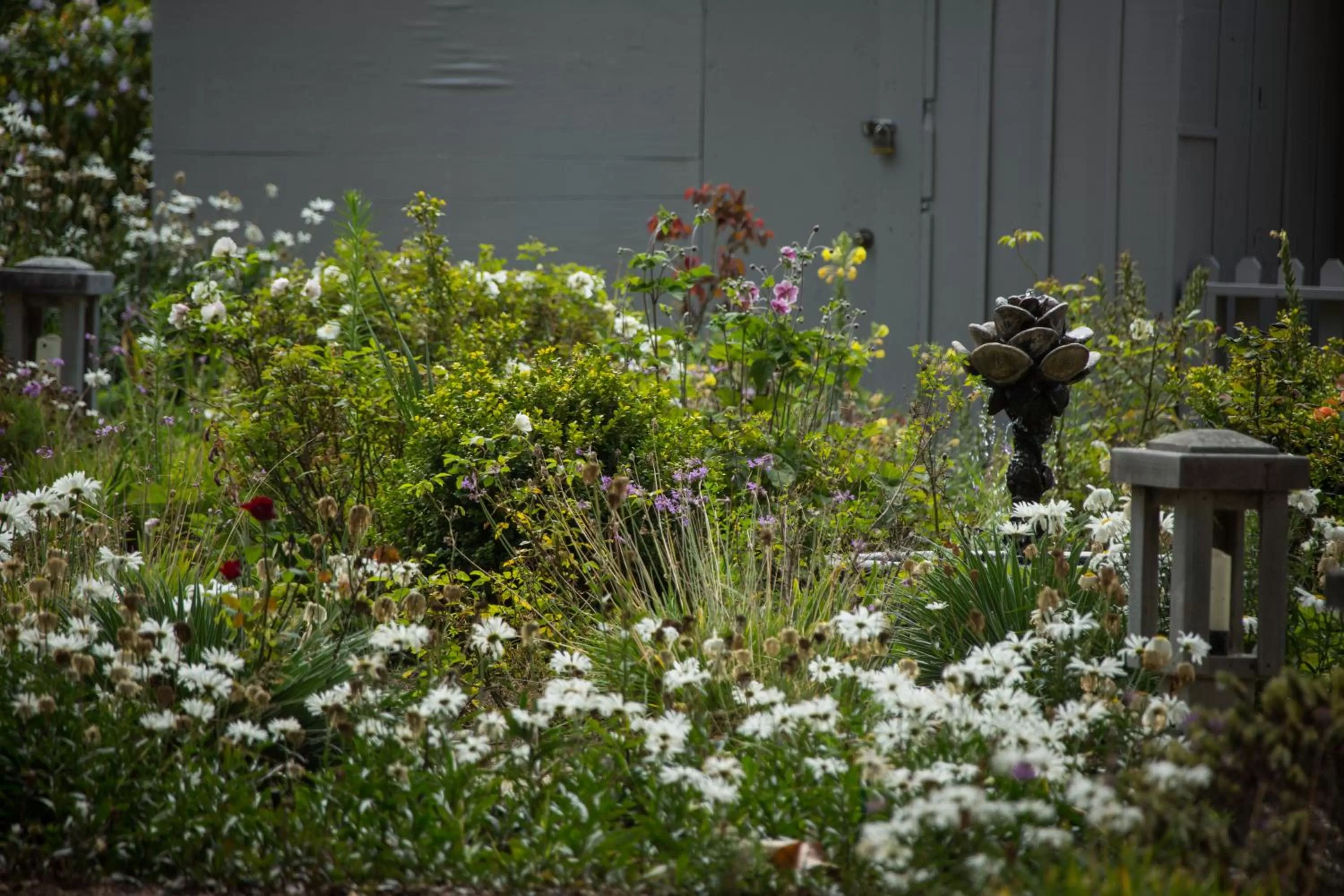 Decorative detail in Carmel River Inn & Cottages