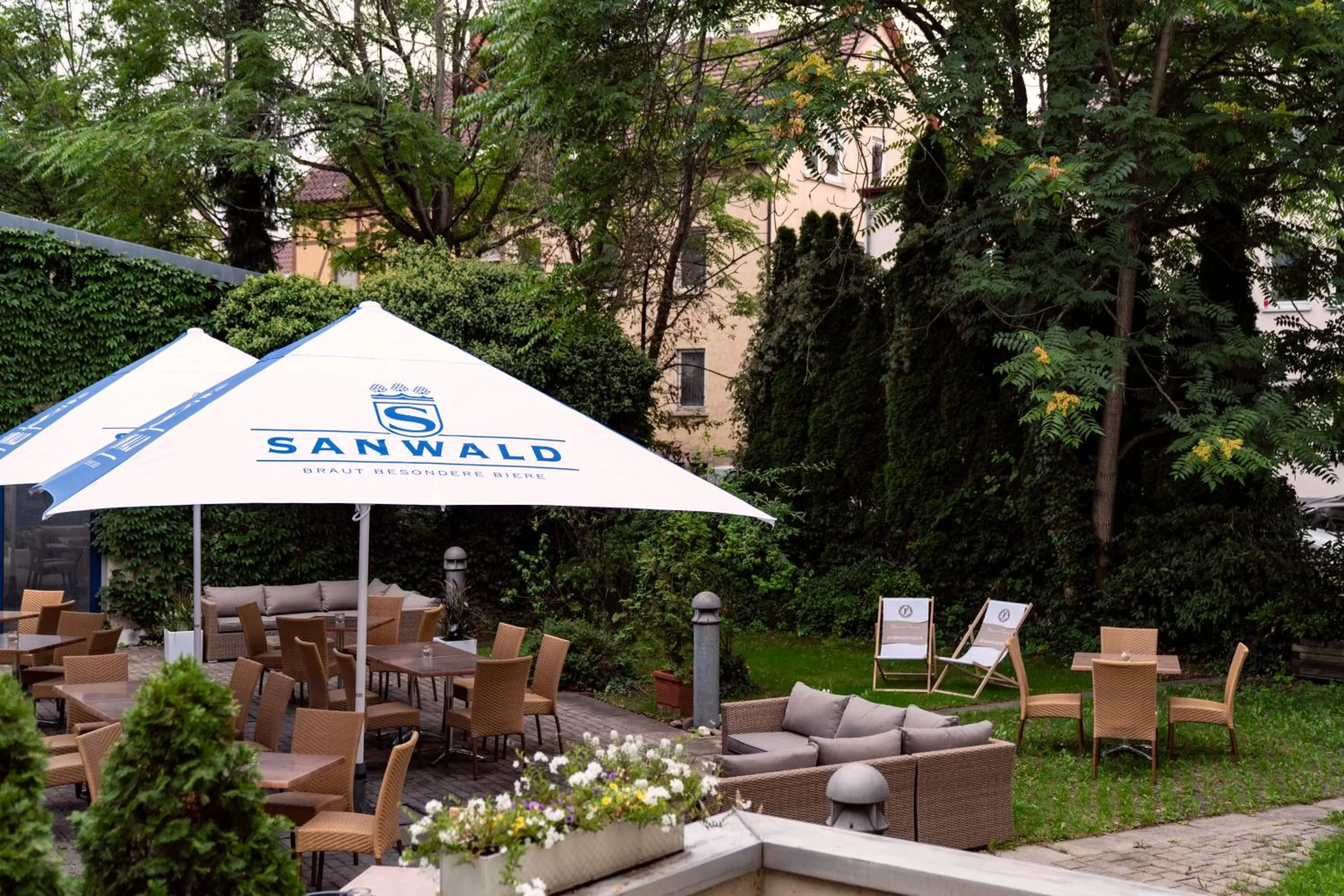 Patio in City Hotel Fortuna Reutlingen