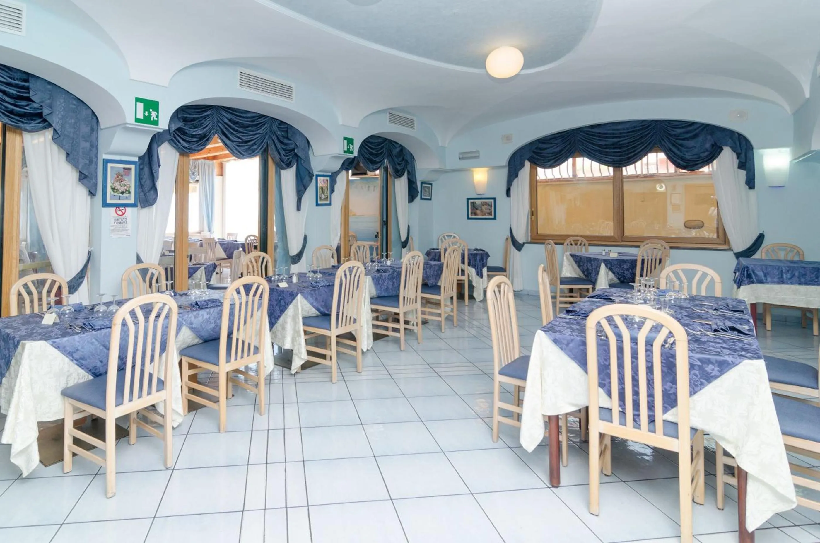 Restaurant/places to eat in Hotel Terme Saint Raphael