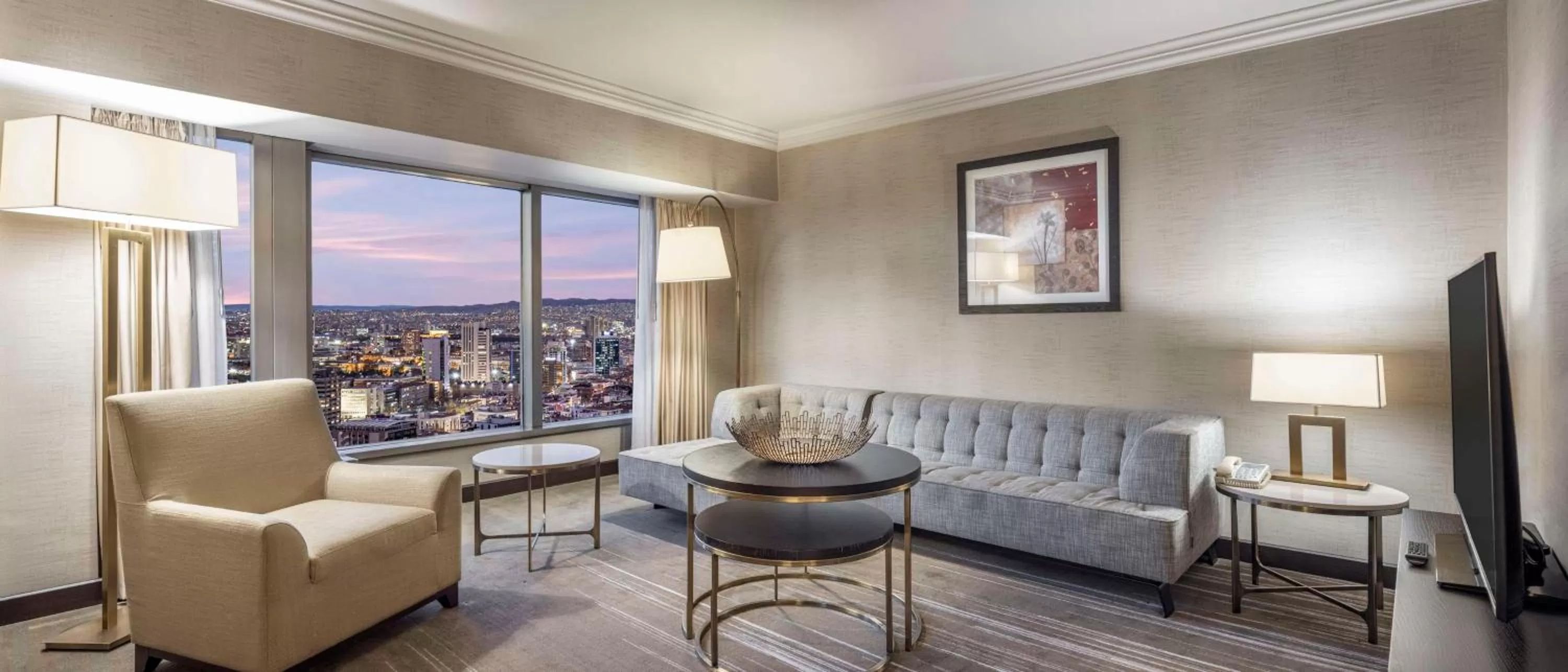 Living room in Ankara HiltonSA