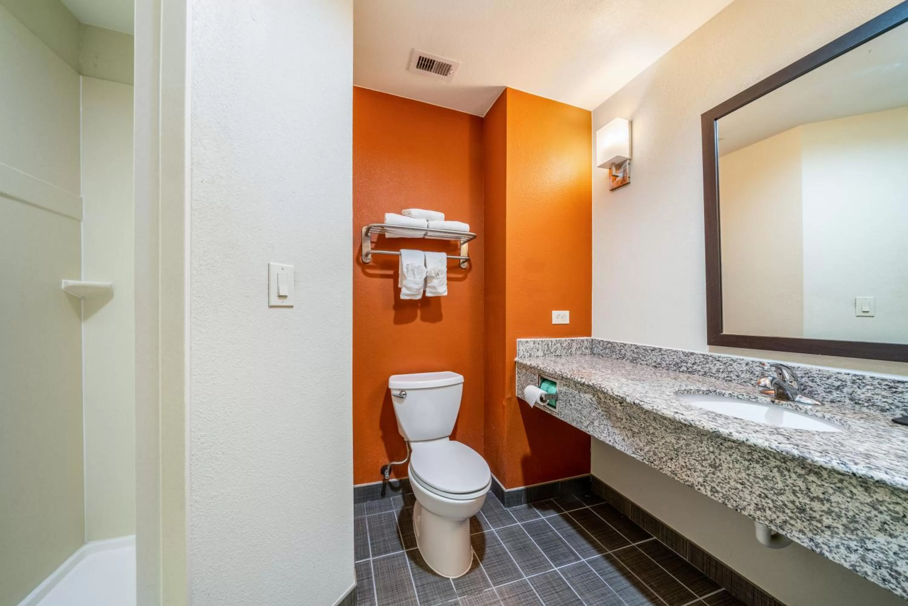 Bathroom in Restwell Inn & Suites I-45 North