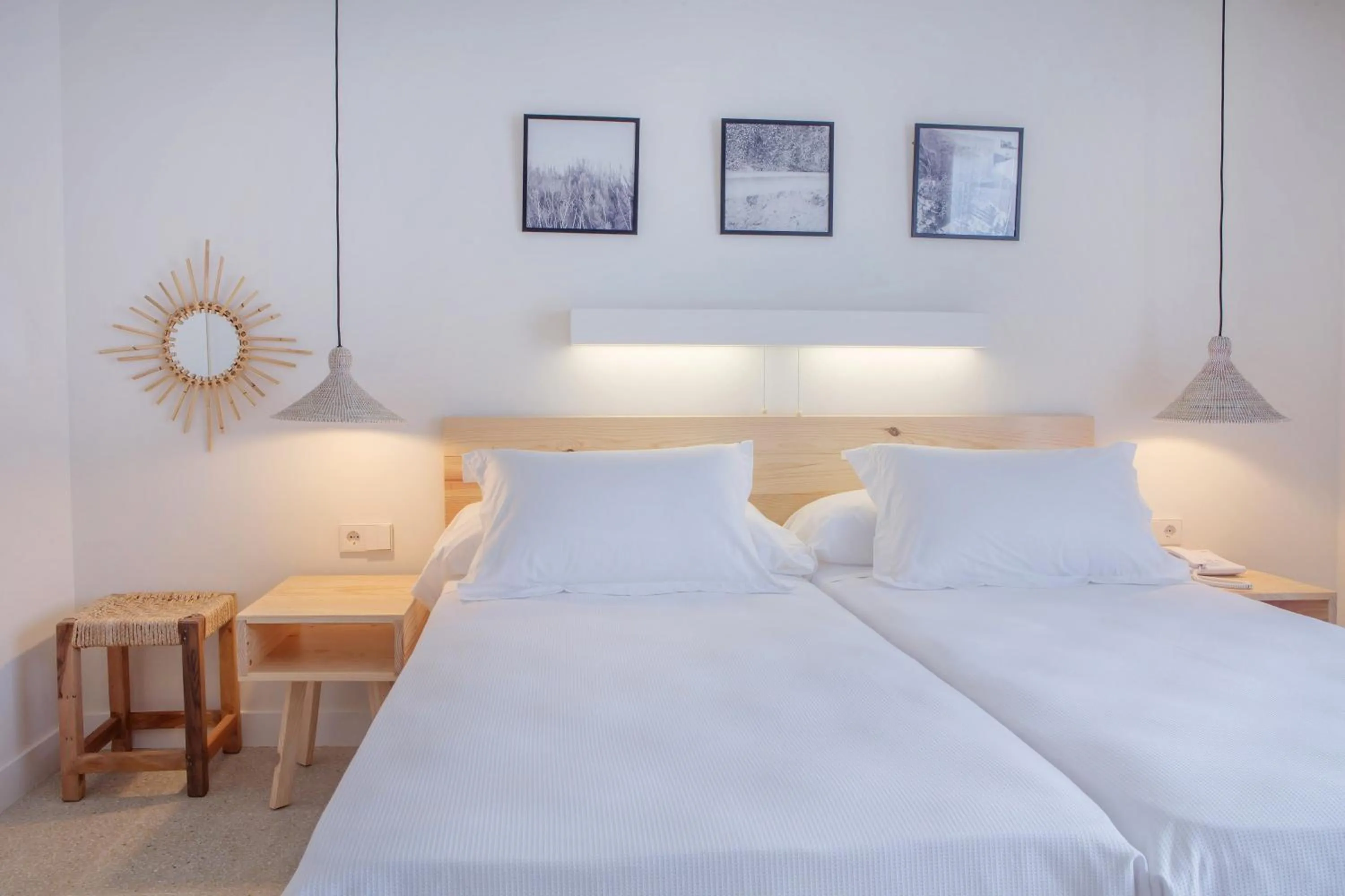 Bedroom, Bed in HM Alma Beach - Adults Only