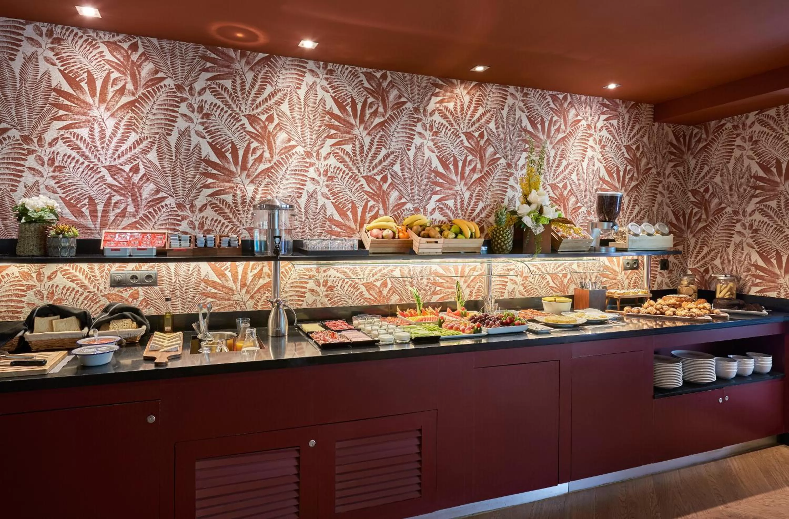 Breakfast in The Moods Oasis