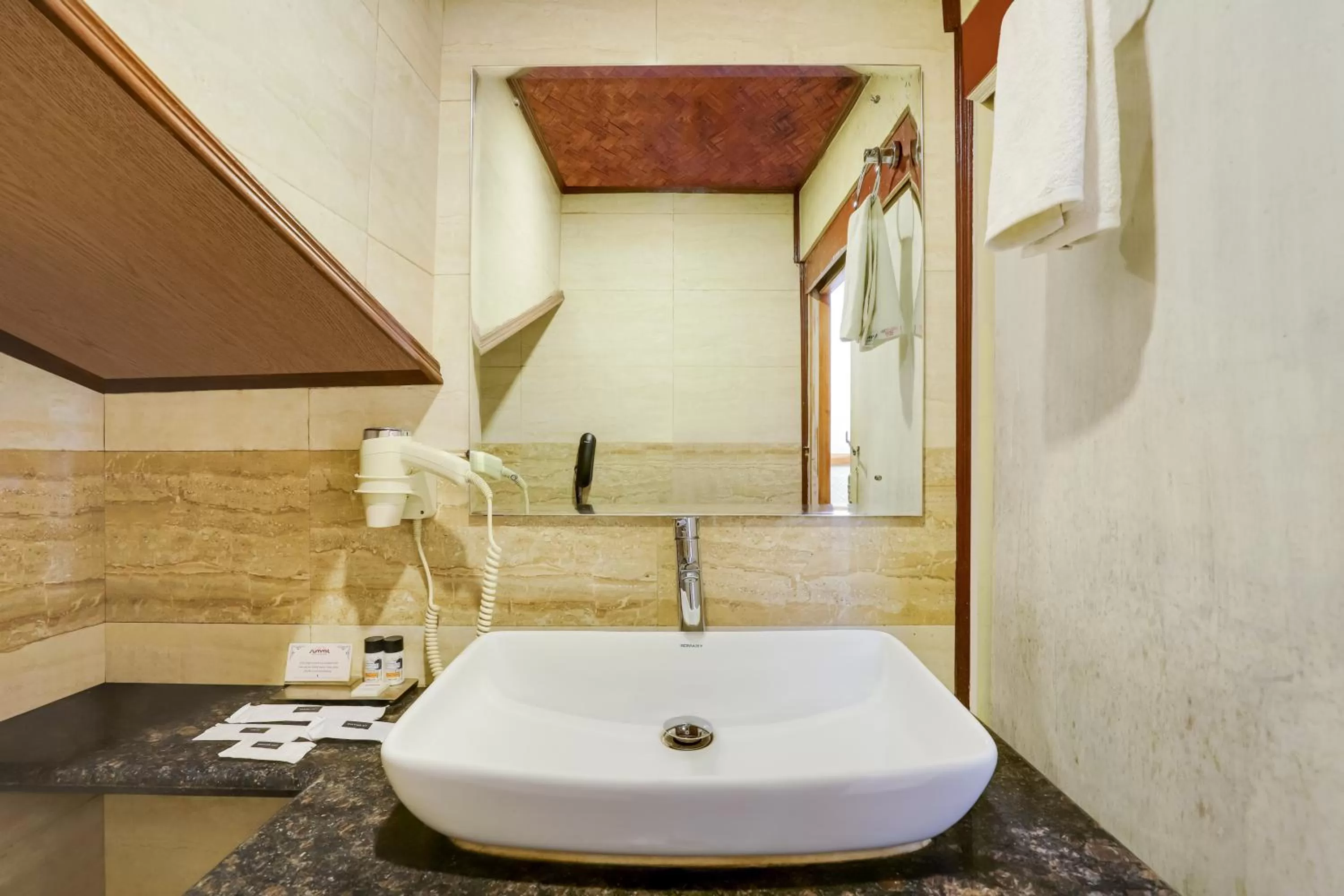 Bathroom in Summit Hermon Hotel & Spa