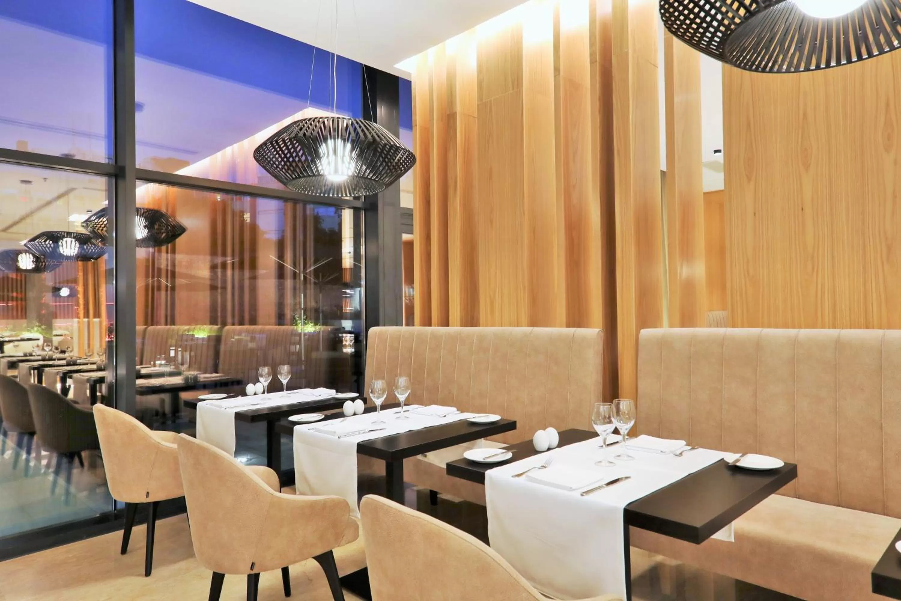 Restaurant/places to eat in Iberostar Selection Lisboa