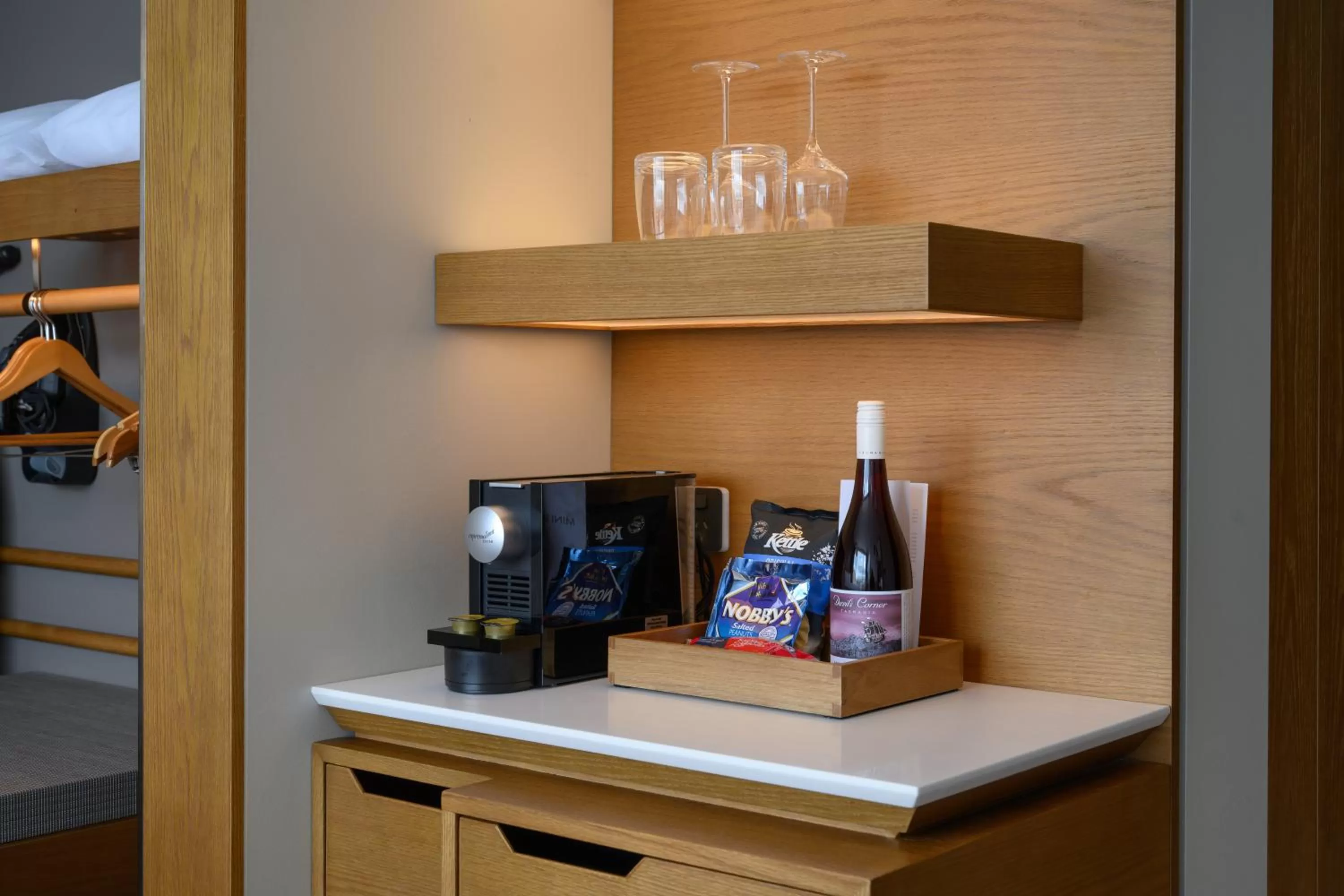 oven in Crowne Plaza Hobart by IHG