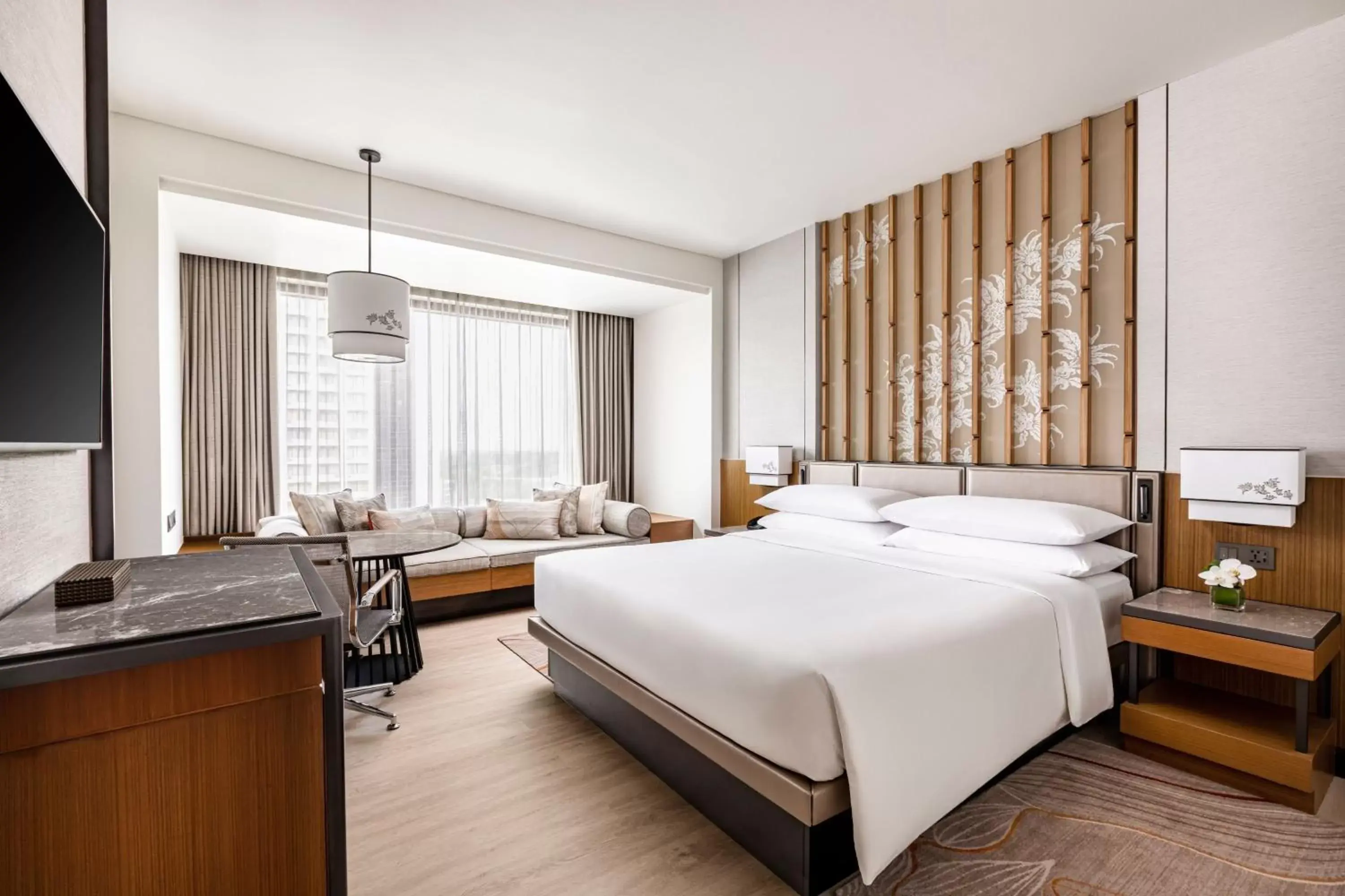 Urban Room (K), Guest room, 1 King, Sofa bed in Chiang Mai Marriott Hotel Urban Room (K), Guest room, 1 King, Sofa bed in Chiang Mai Marriott Hotel