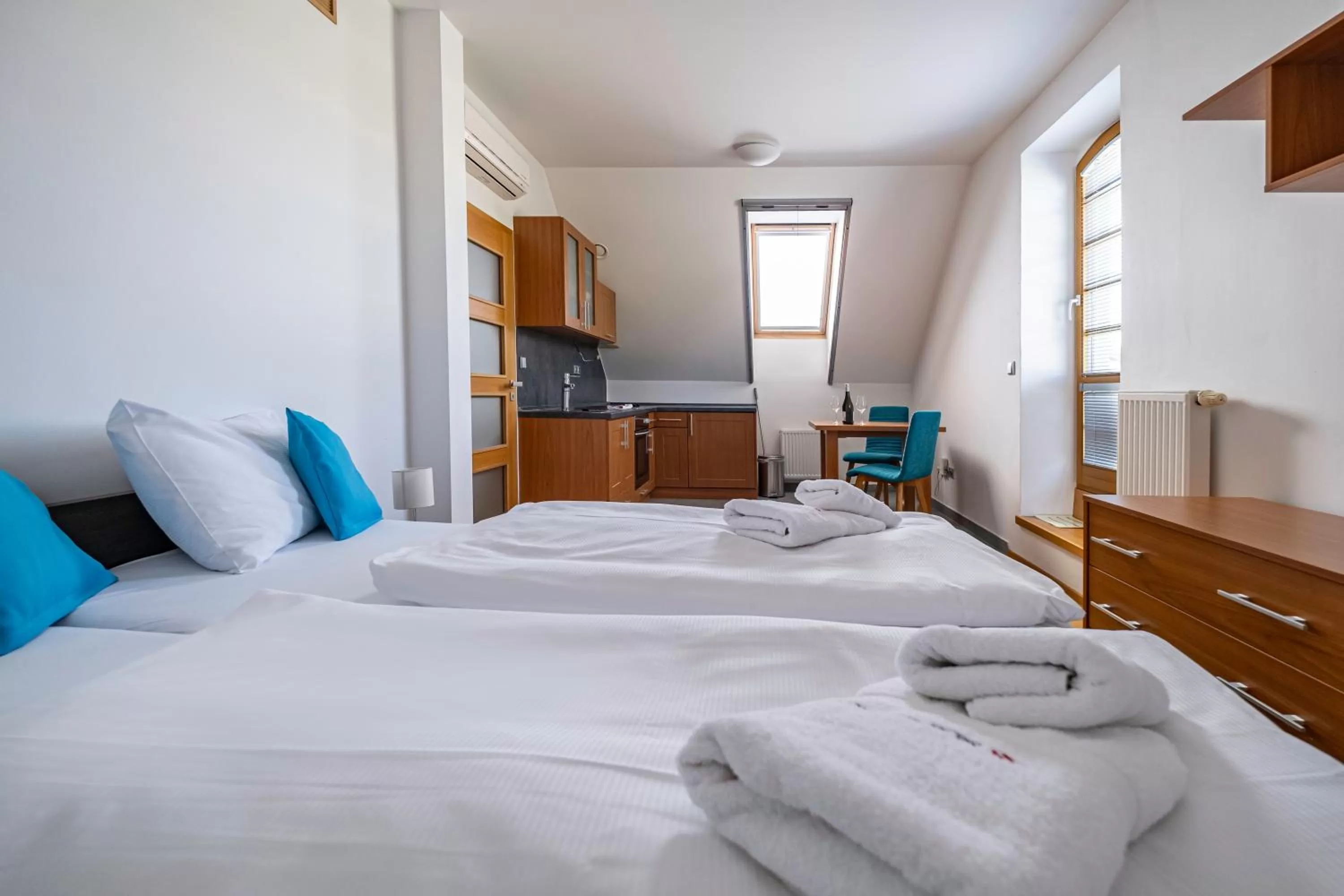 Bed in Relax Hotel Stork