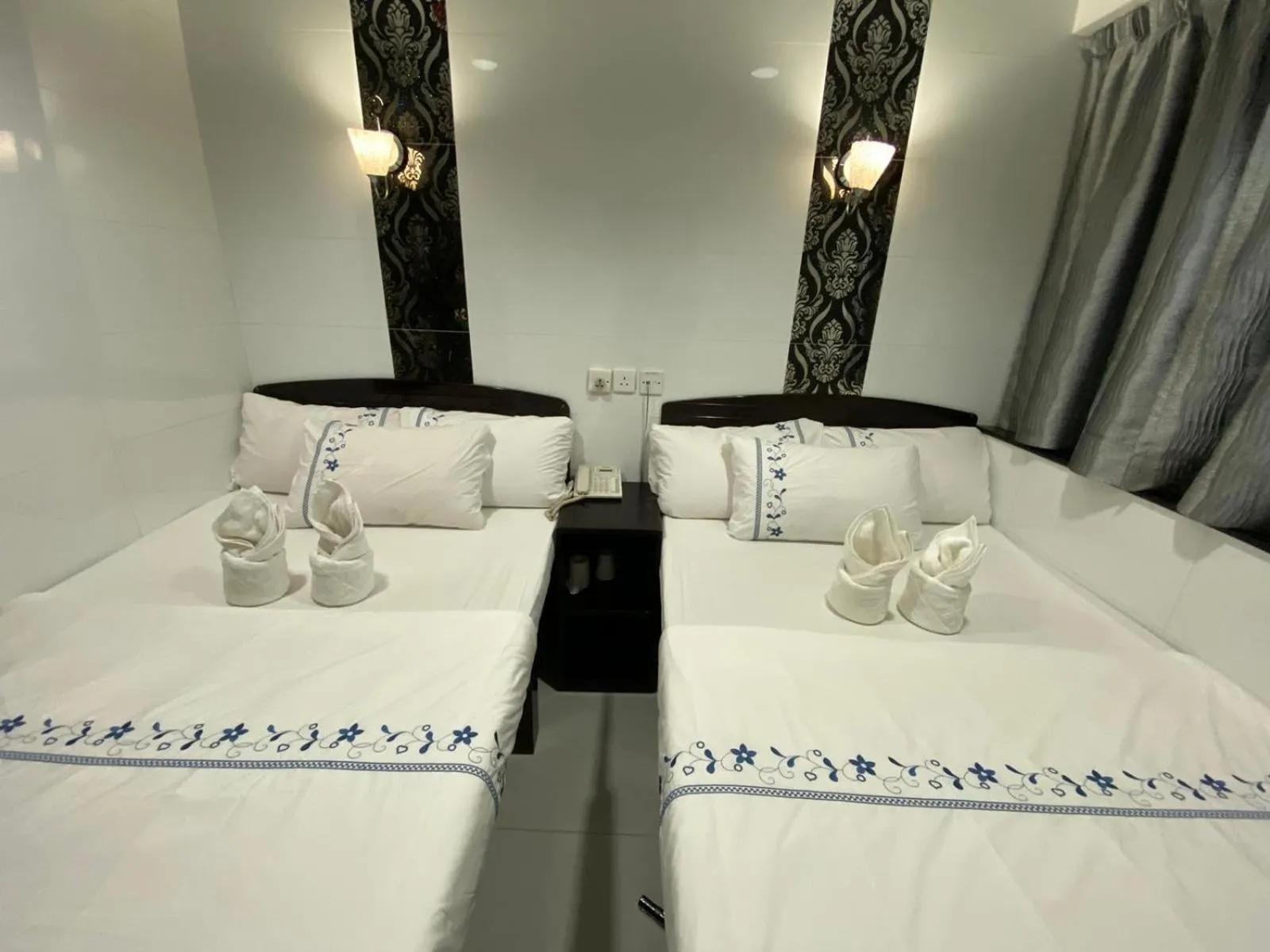 Photo of the whole room, Bed in Ashoka Hostel