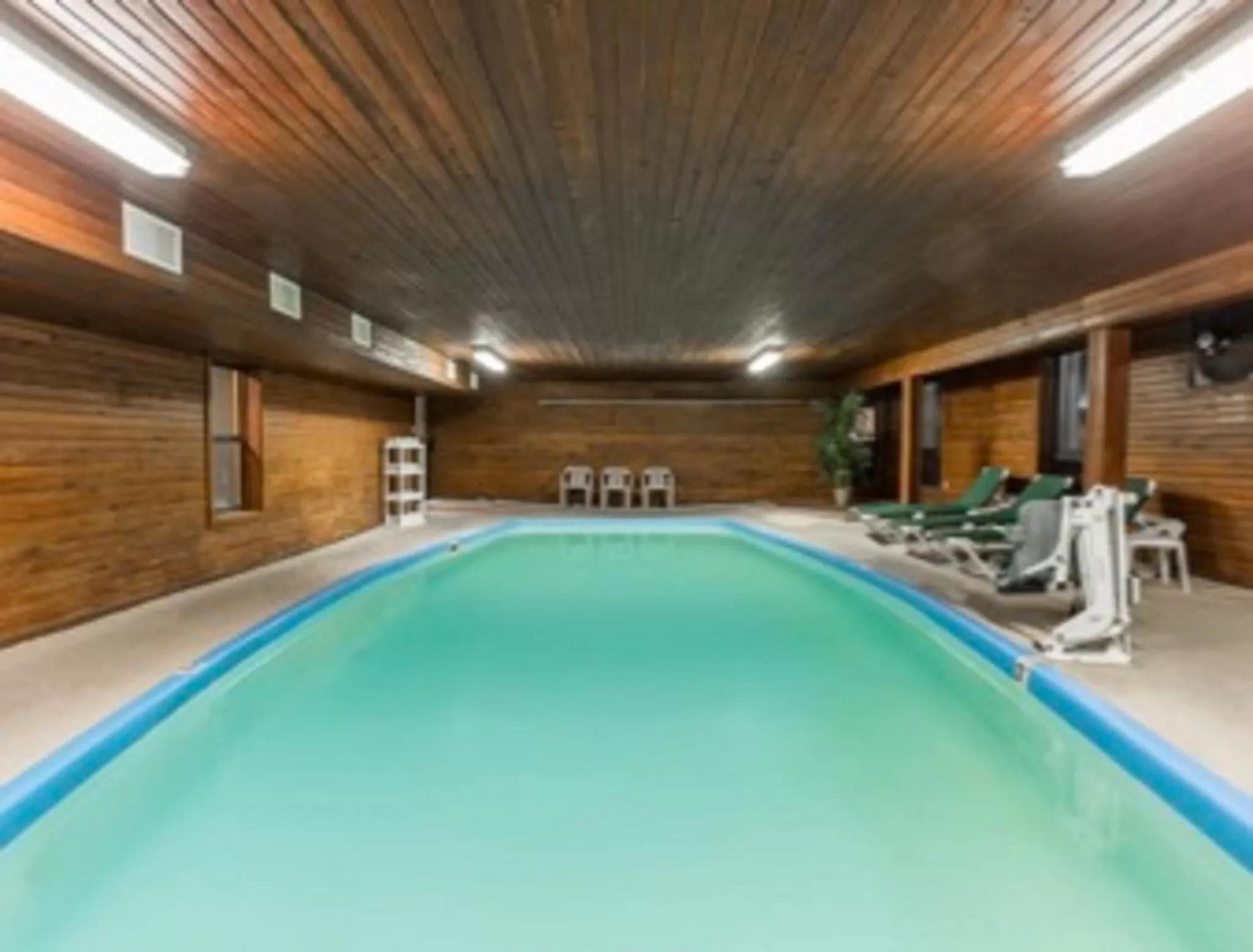 Swimming pool in Days Inn by Wyndham Colby