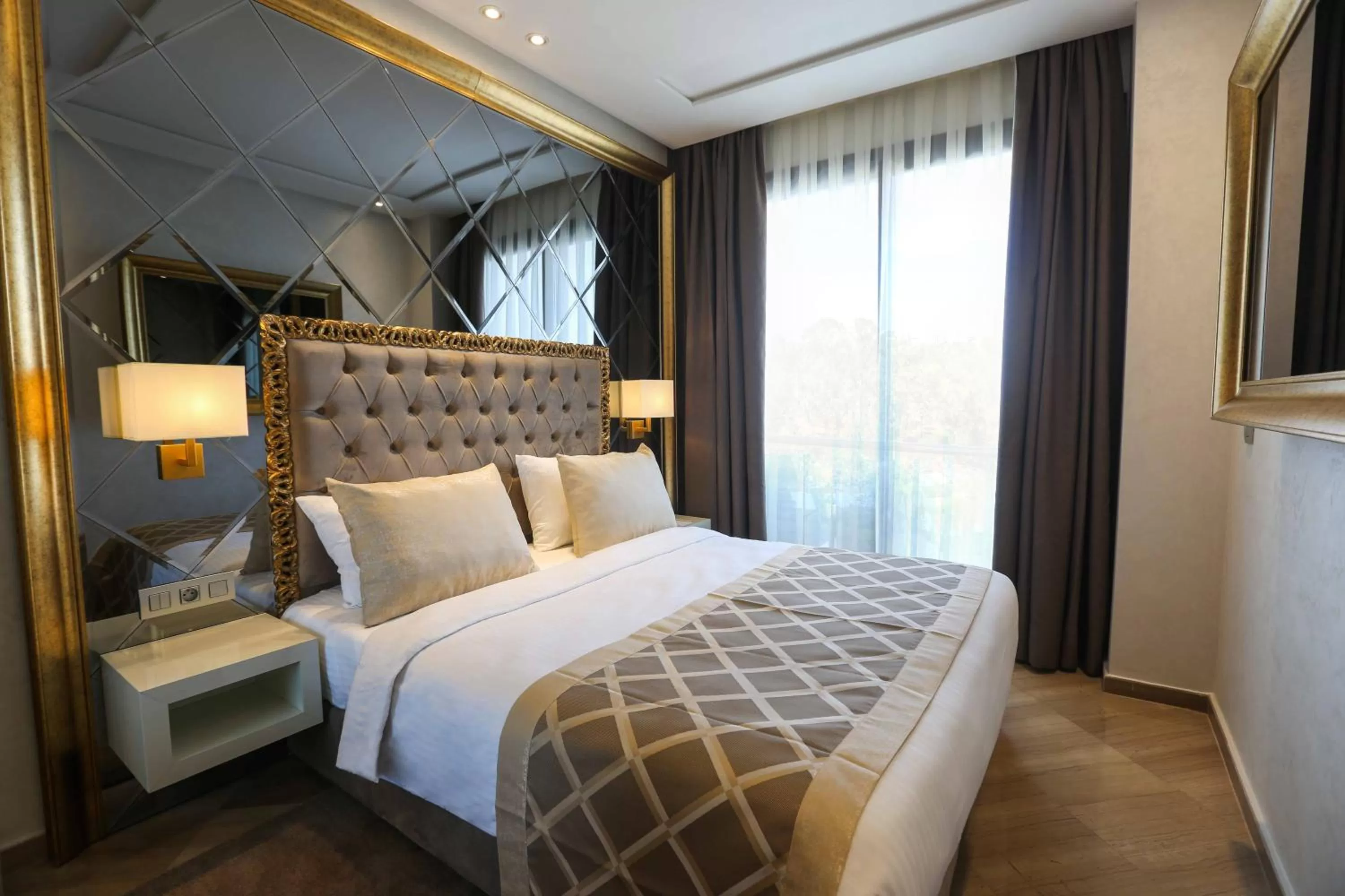 Garden, Bed in Suite Hotel Casa Diamond