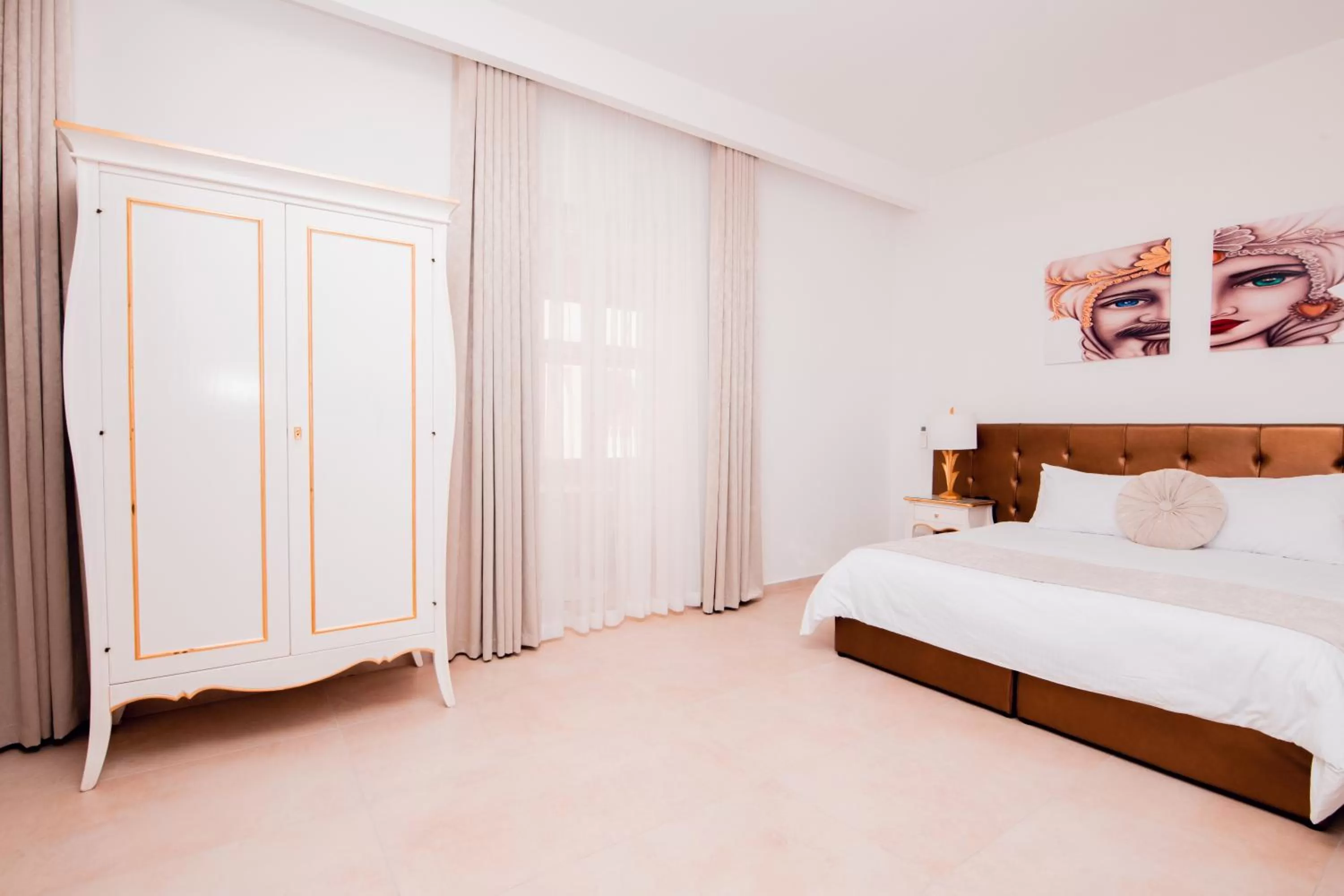 Bed in Giorgio Boutique Hotel