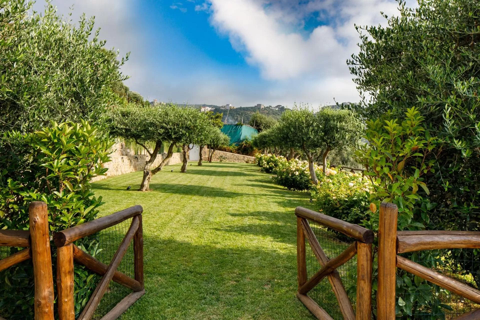 Summer in Villa Fiorella Art Hotel