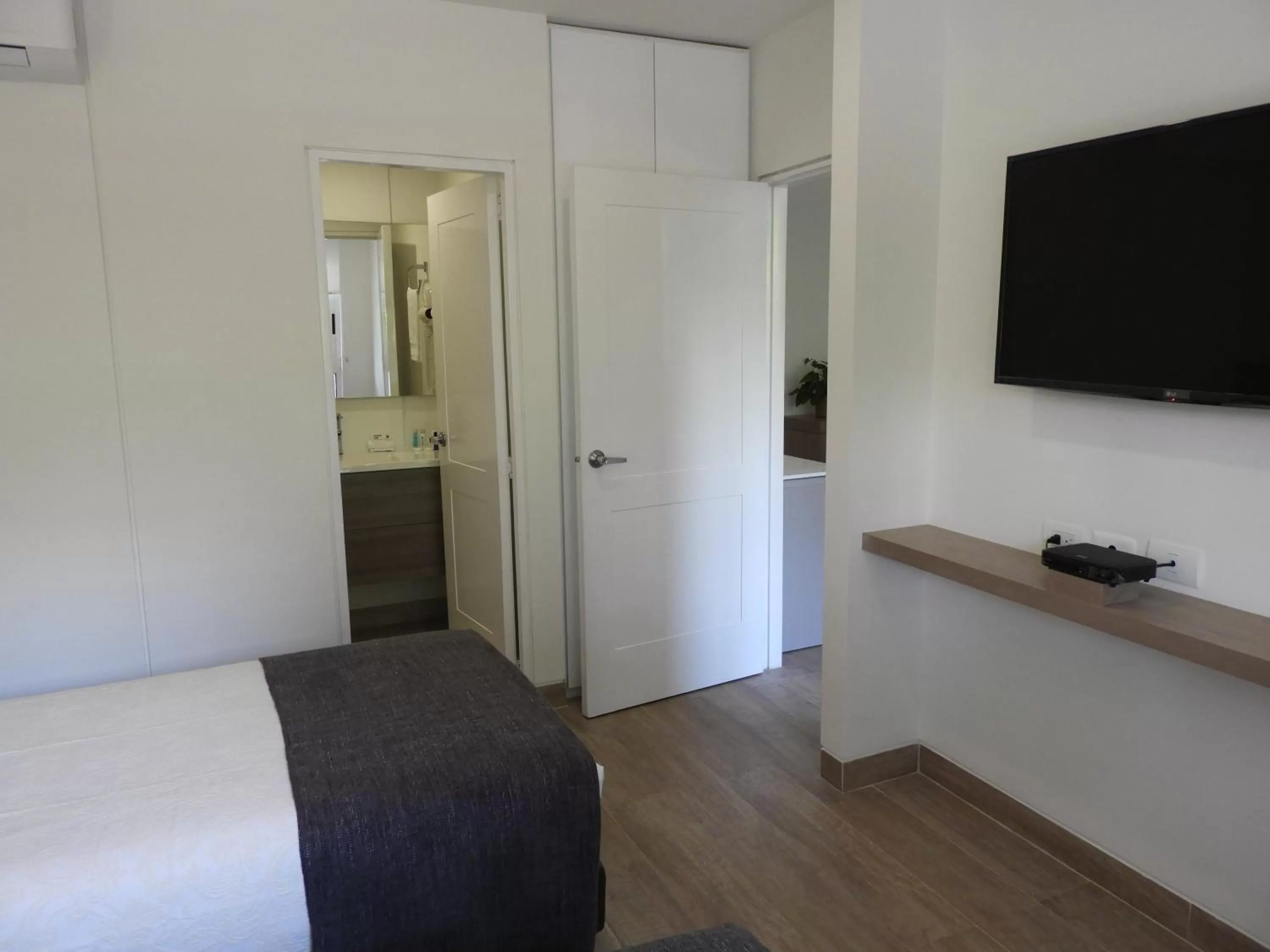 TV and multimedia, Bed in Park V