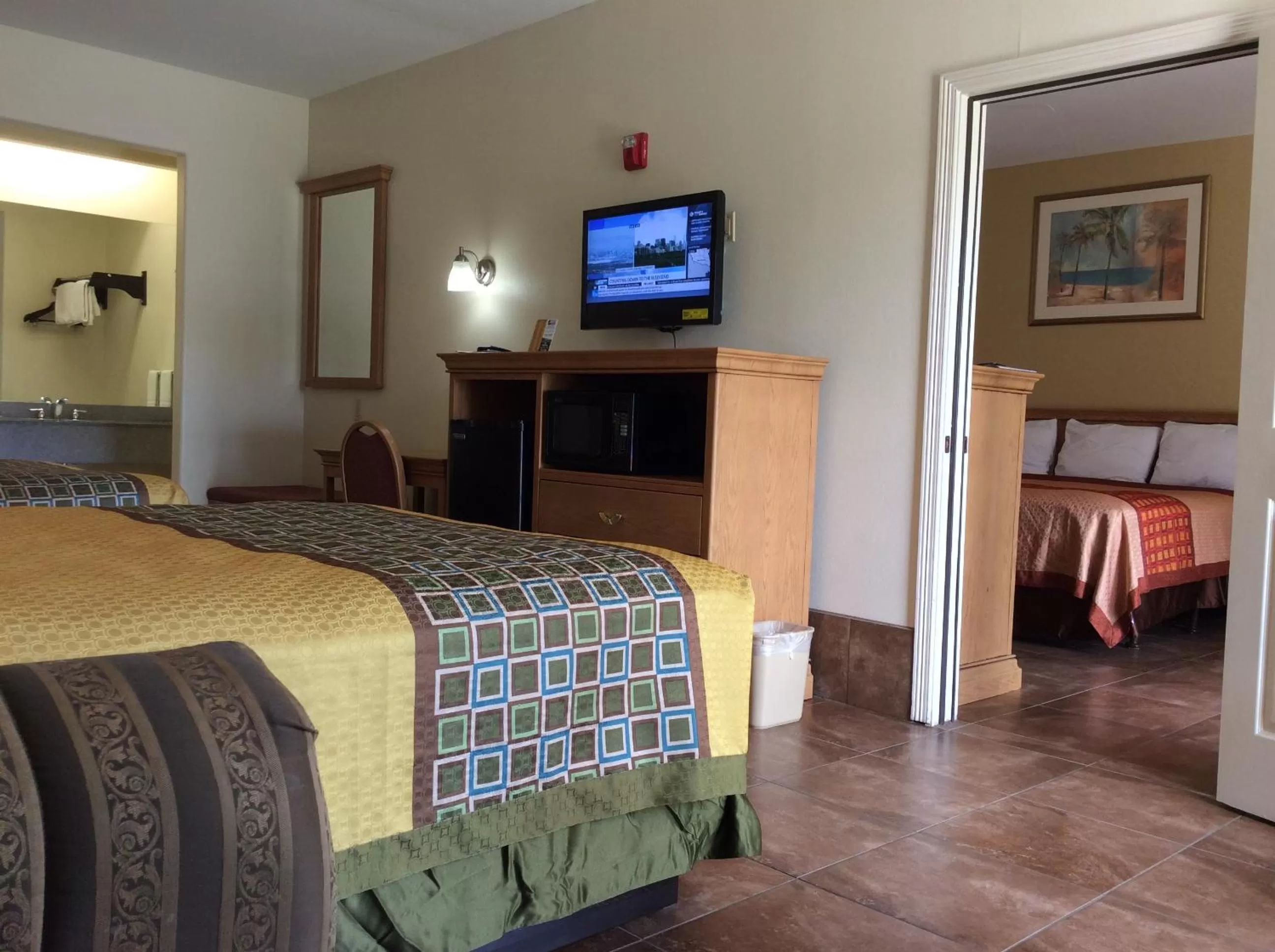 Photo of the whole room, Bed in Texas Inn - Welasco/Mercedes