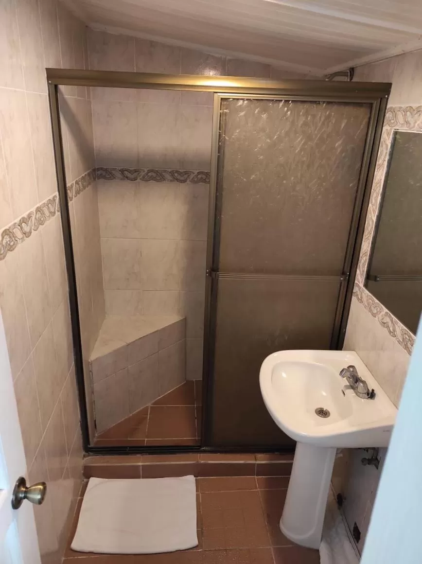 Bathroom in La Casa de Doña Cata