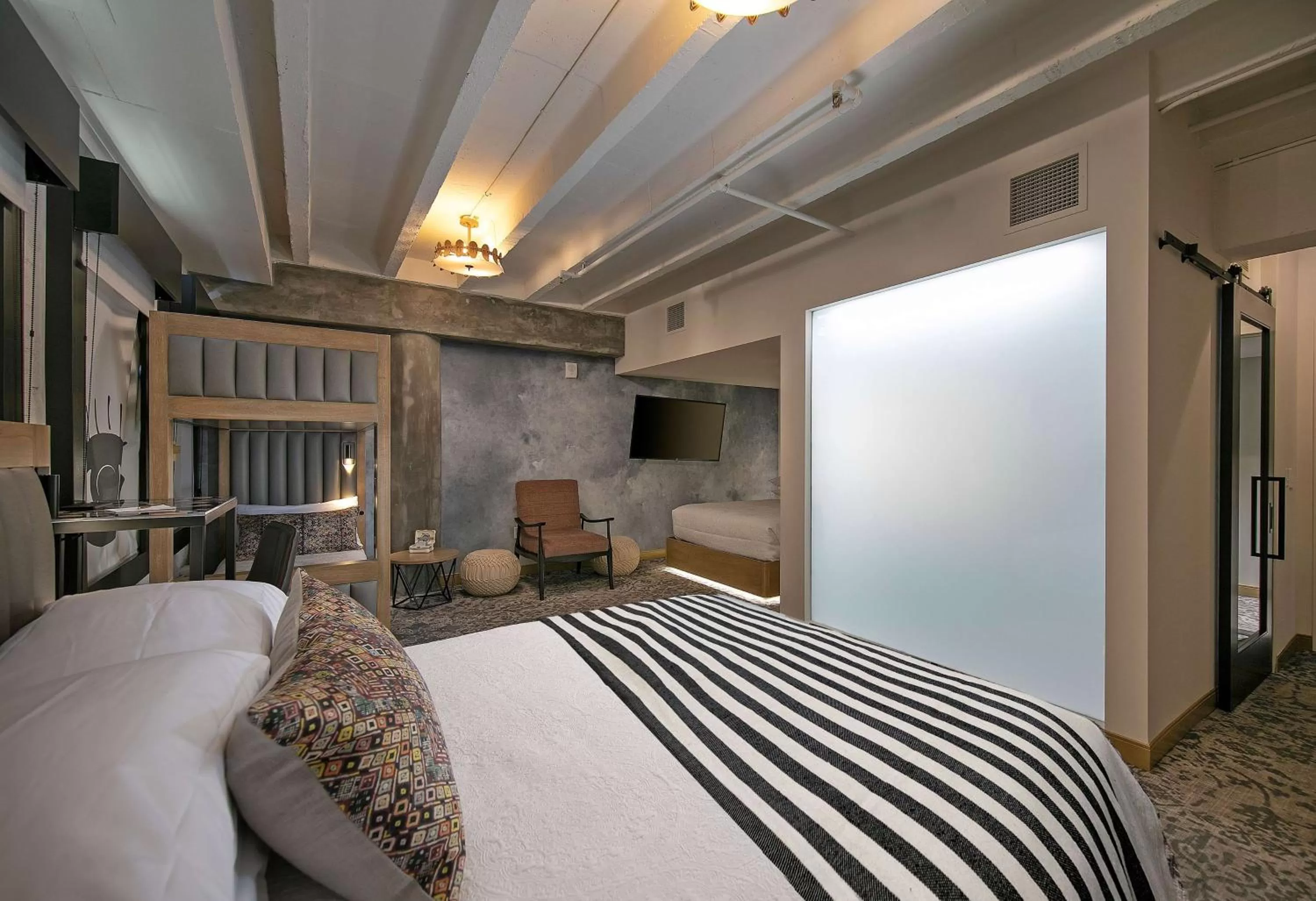 Bedroom, Bed in The Wayfarer Downtown LA, Tapestry Collection by Hilton