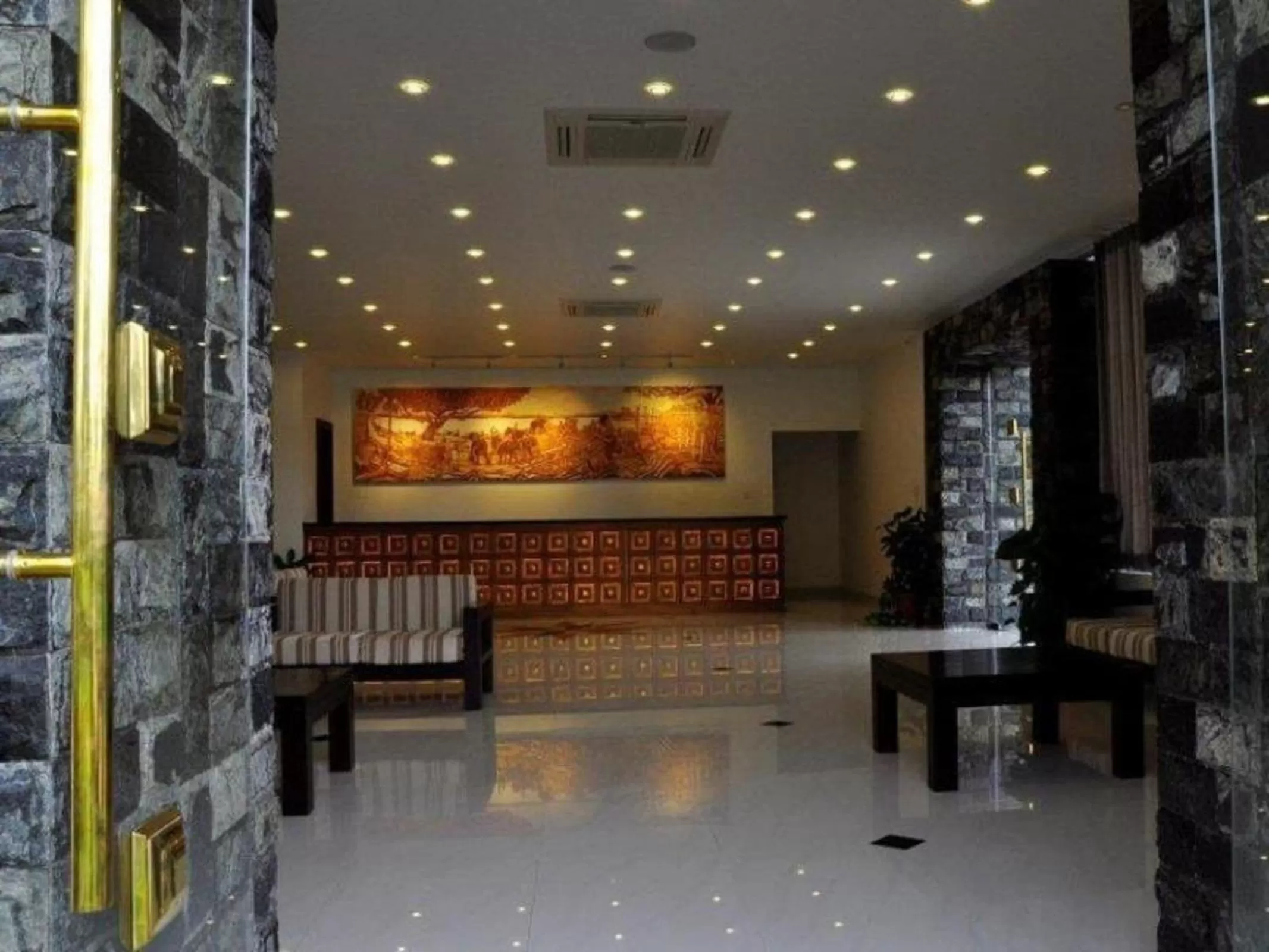 Lobby or reception in Ruins Chaaya Hotel