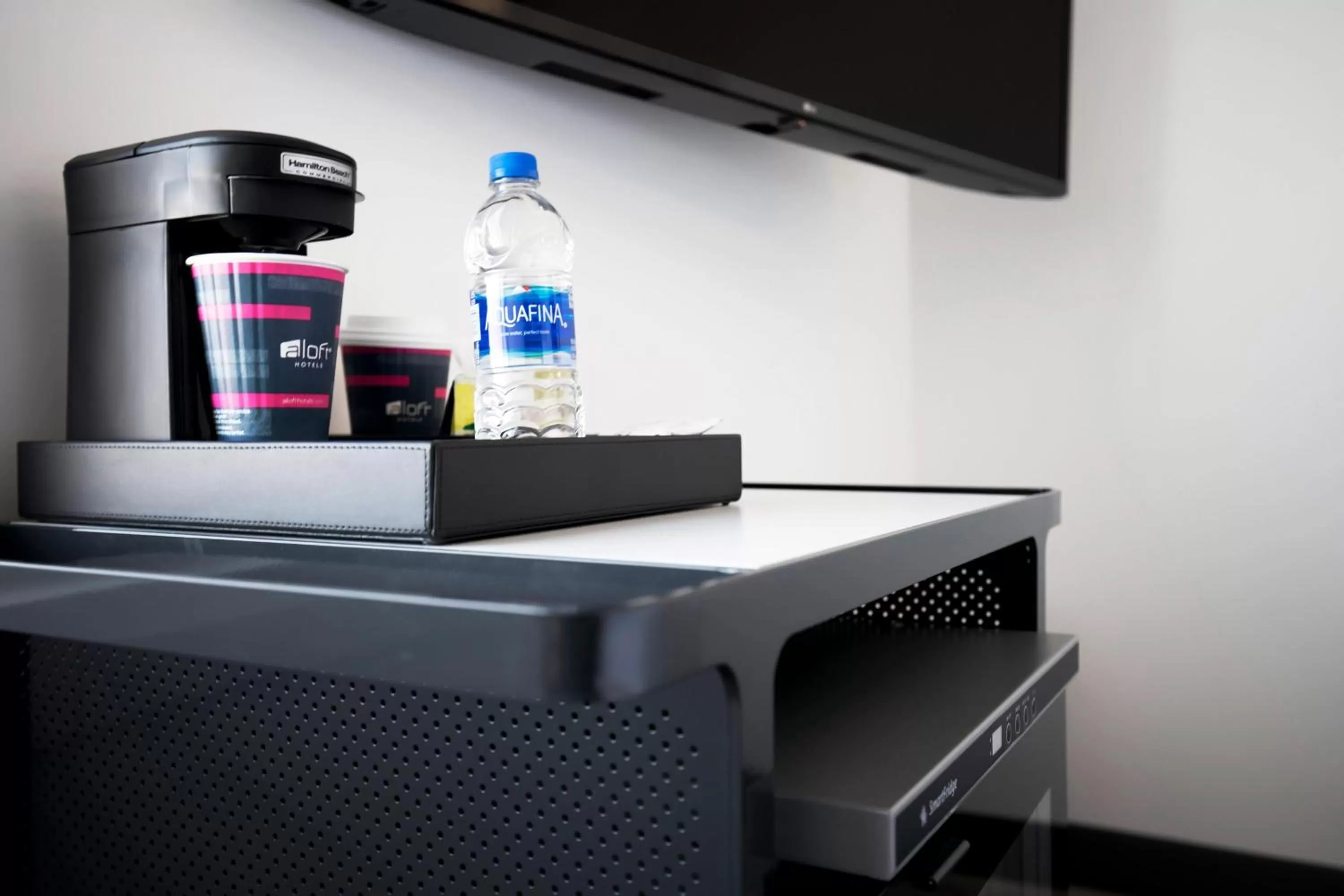 Photo of the whole room in Aloft Reno Tahoe International Airport