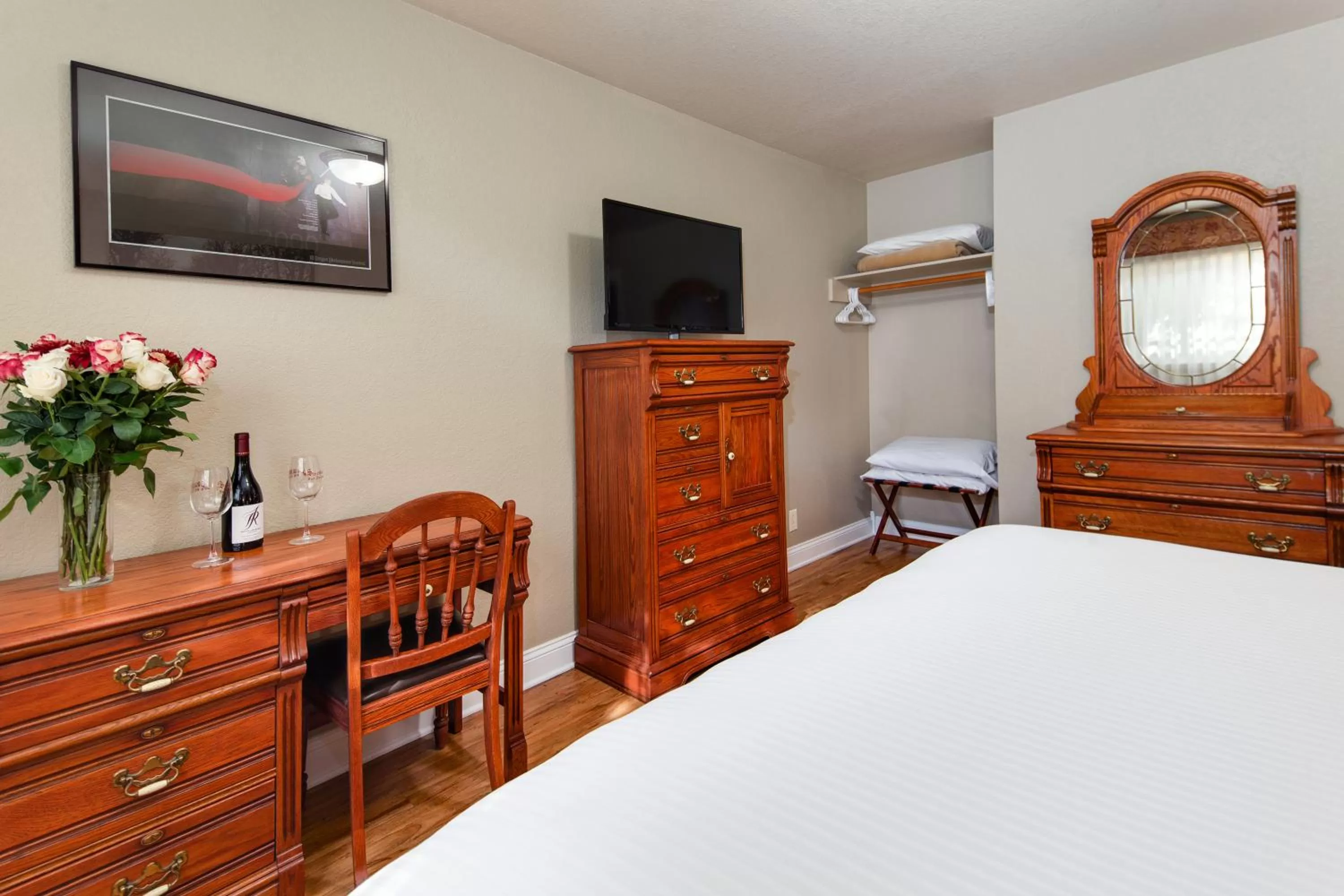 TV and multimedia, Bed in Stratford Inn