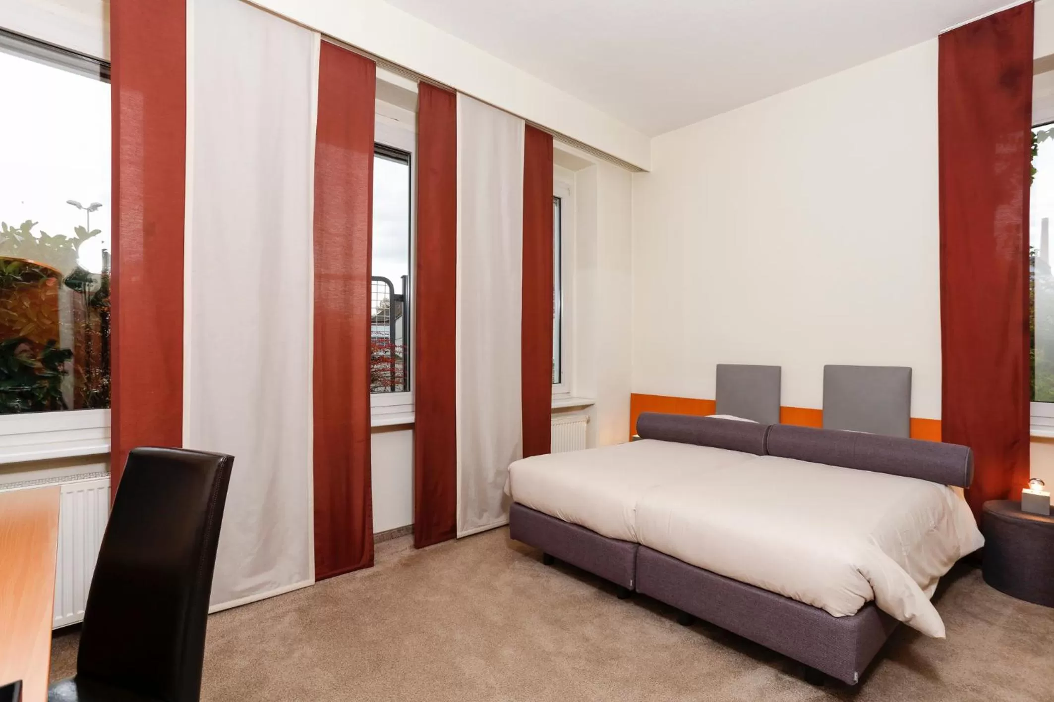 Photo of the whole room, Bed in Hotel am Rhein