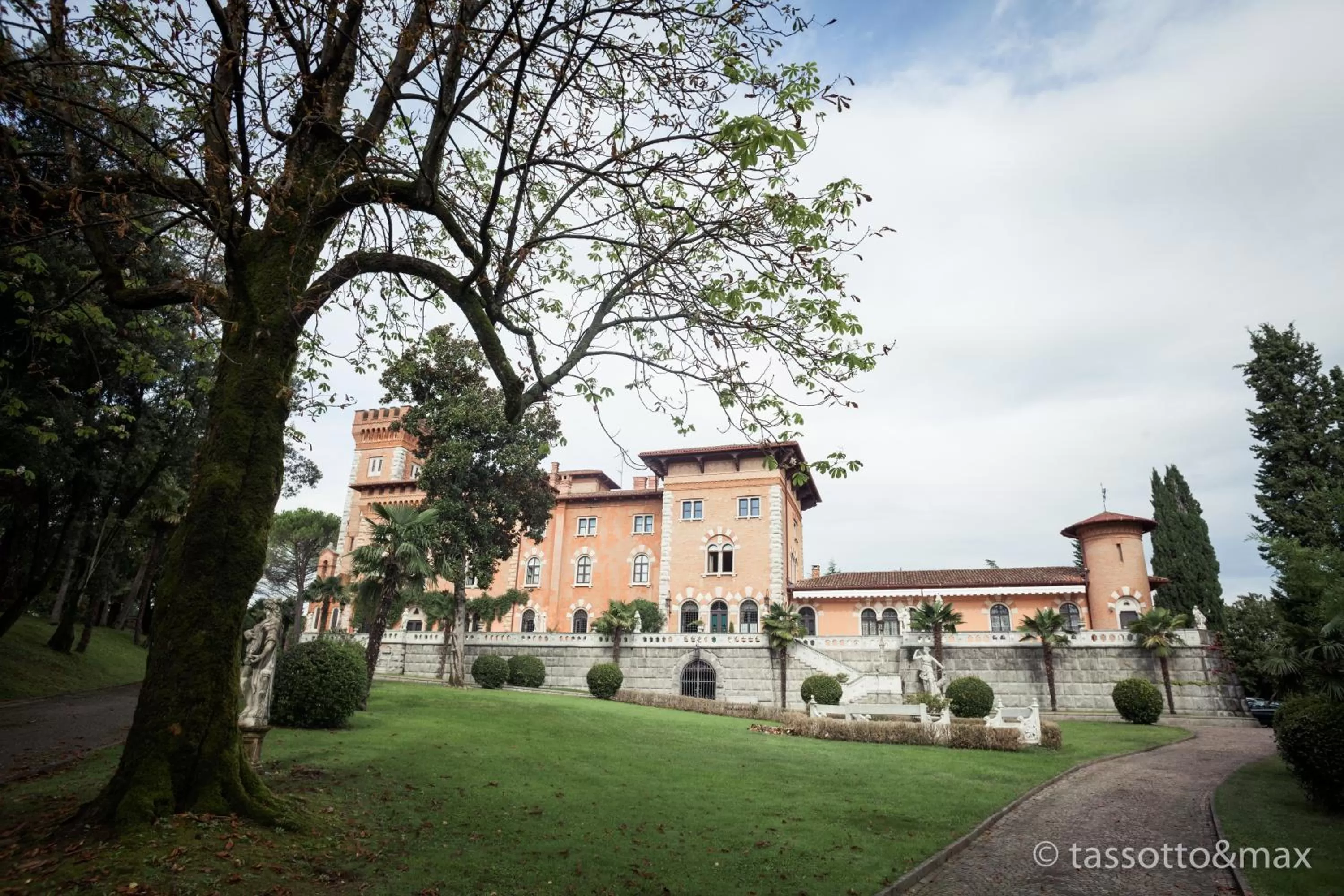 Castello Di Spessa - Residenze d'epoca