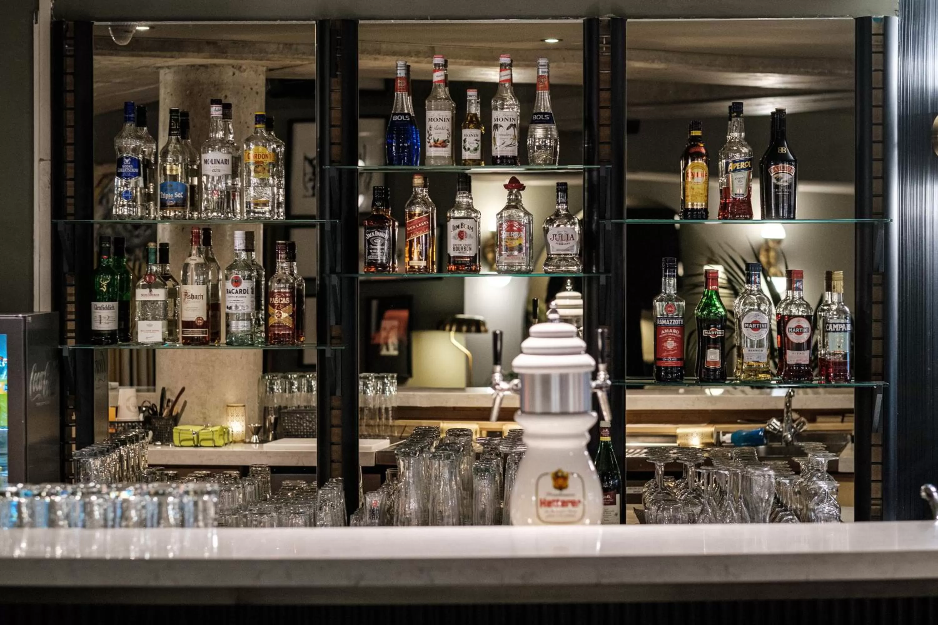 Lounge or bar in Mercure Hotel Pforzheim